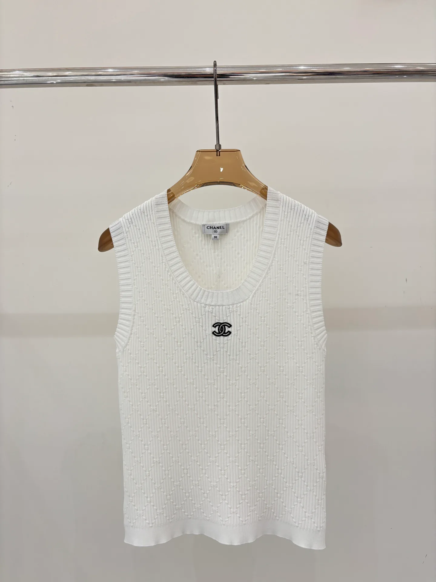 Жилеты Женские Chanel 11697226