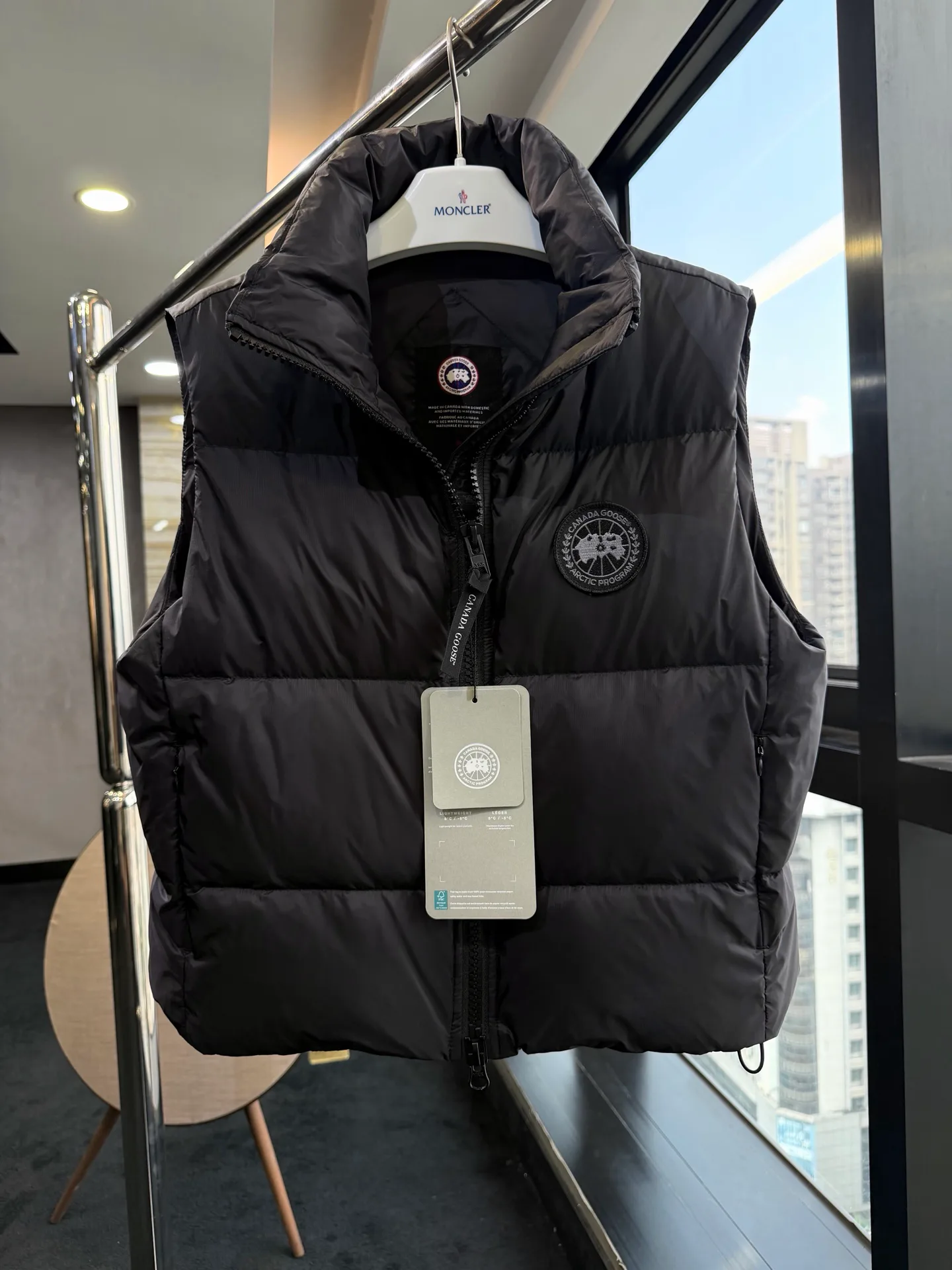 Жилеты Женские Canada Goose 18336513
