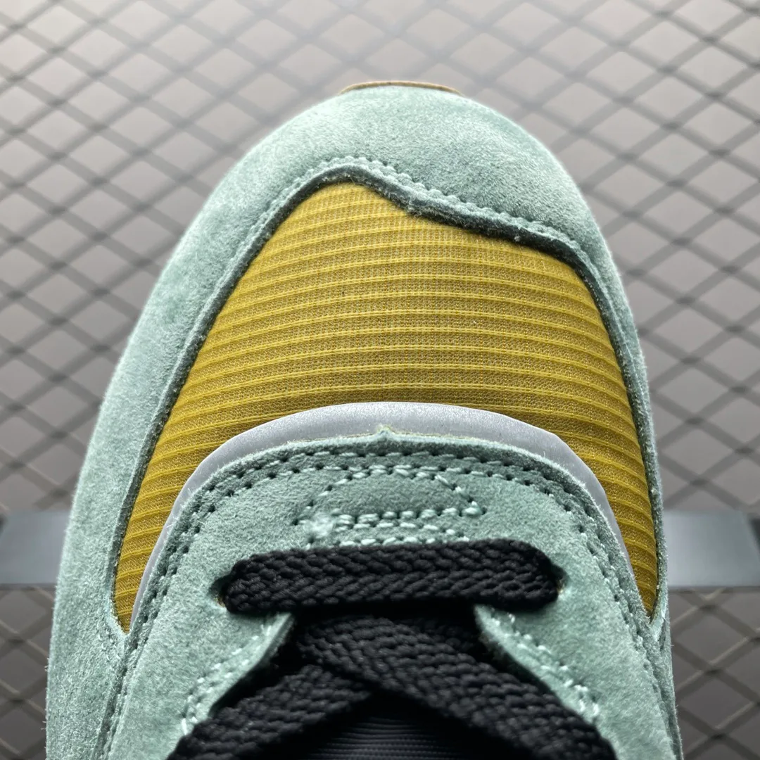 Кроссовки Женские New Balance 18924960