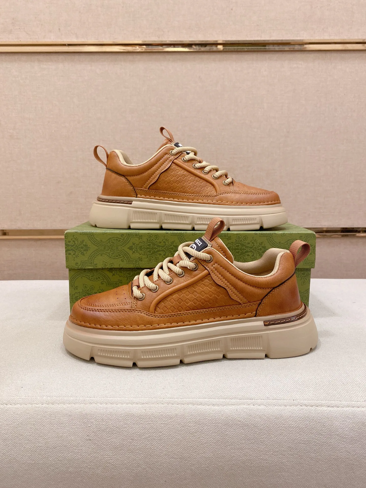 Кроссовки Мужские Gucci 211530