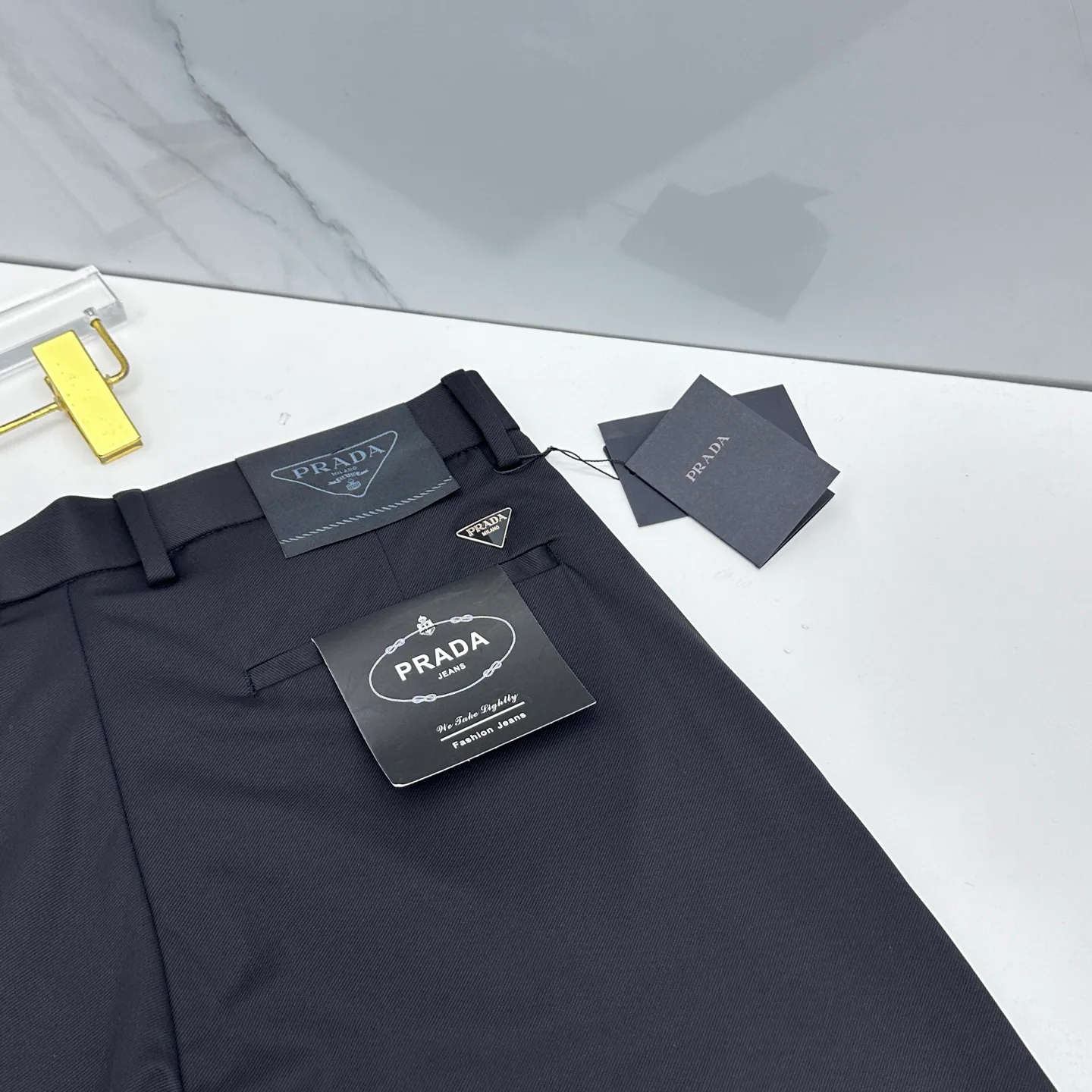 Брюки Мужские Prada 13118882