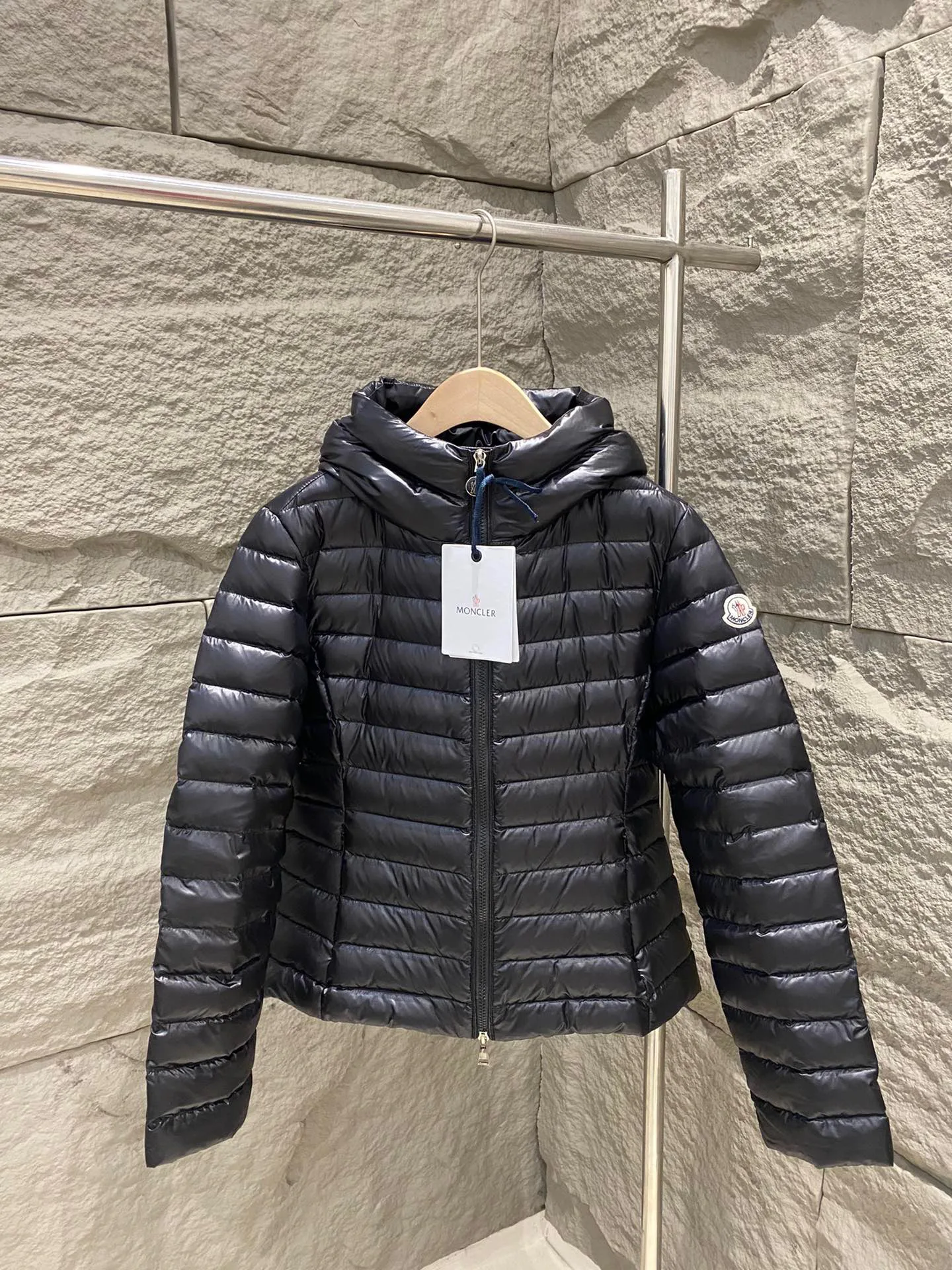 Куртки И Пуховики Женские Moncler 17964338