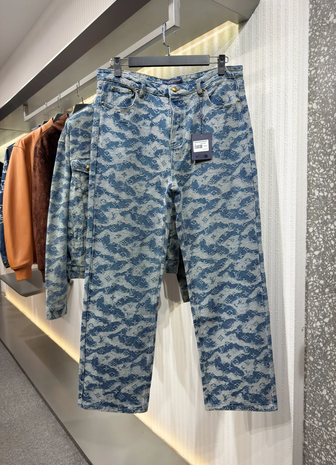Брюки Мужские Louis Vuitton 11654595