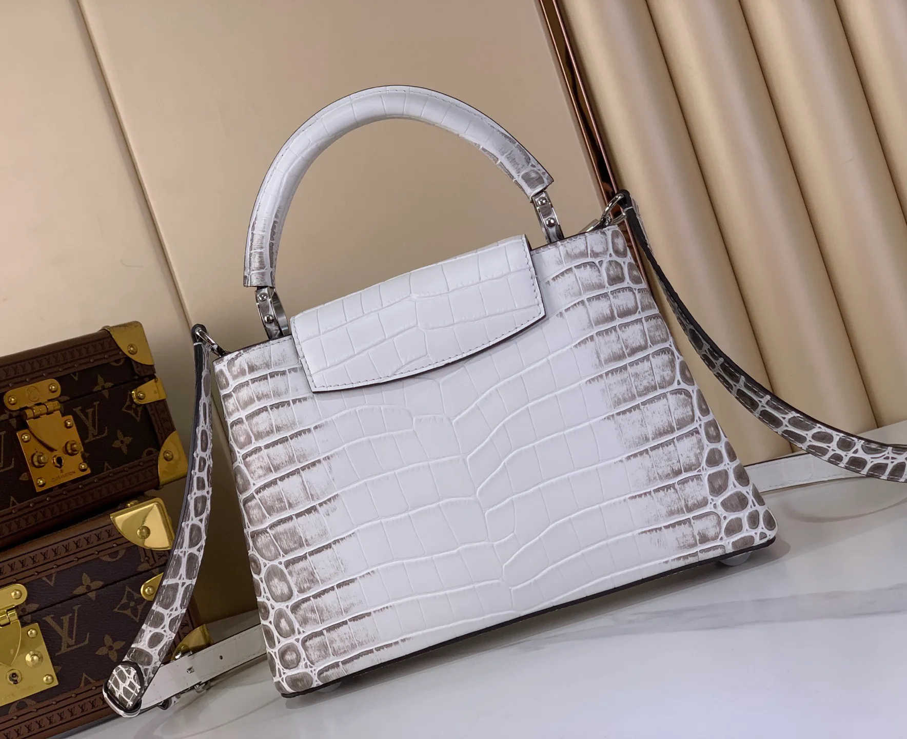 Классические Сумки Женские Louis Vuitton 4298825