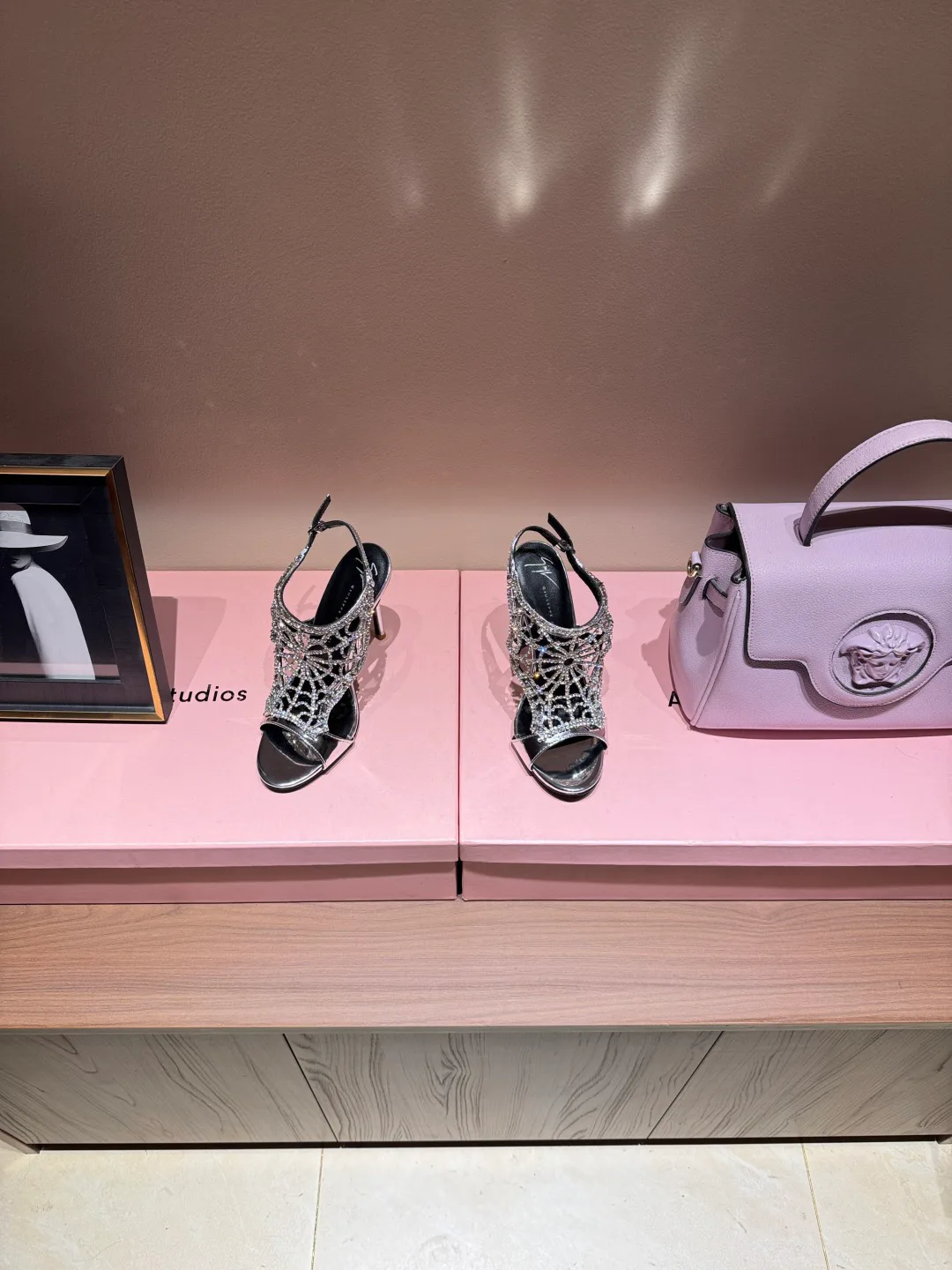 Босоножки Женские Giuseppe Zanotti 13183689