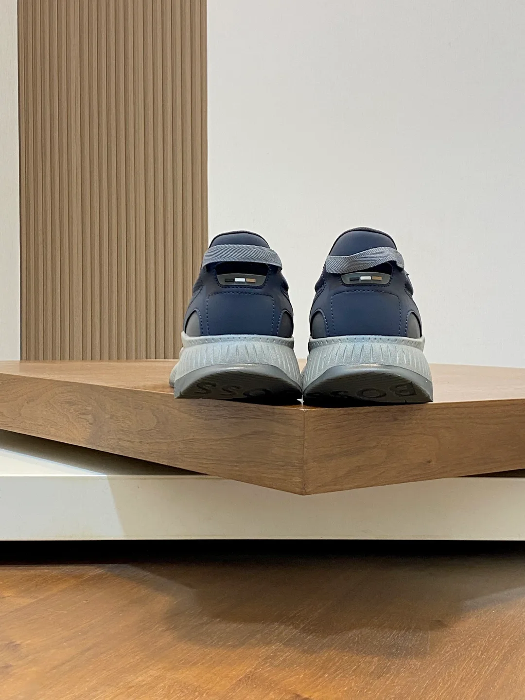 Кроссовки Мужские Hugo Boss 1964128