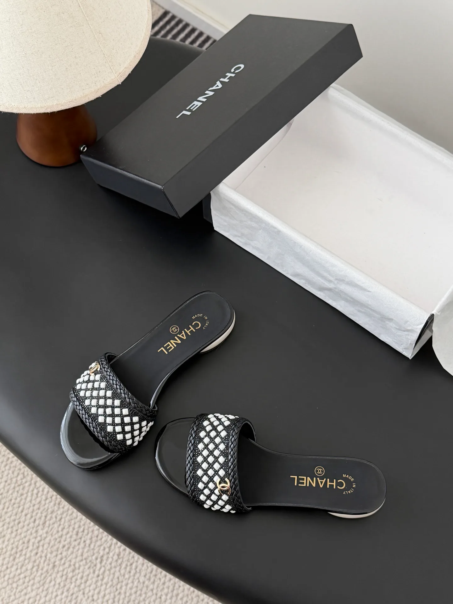 Босоножки Женские Chanel 10997472