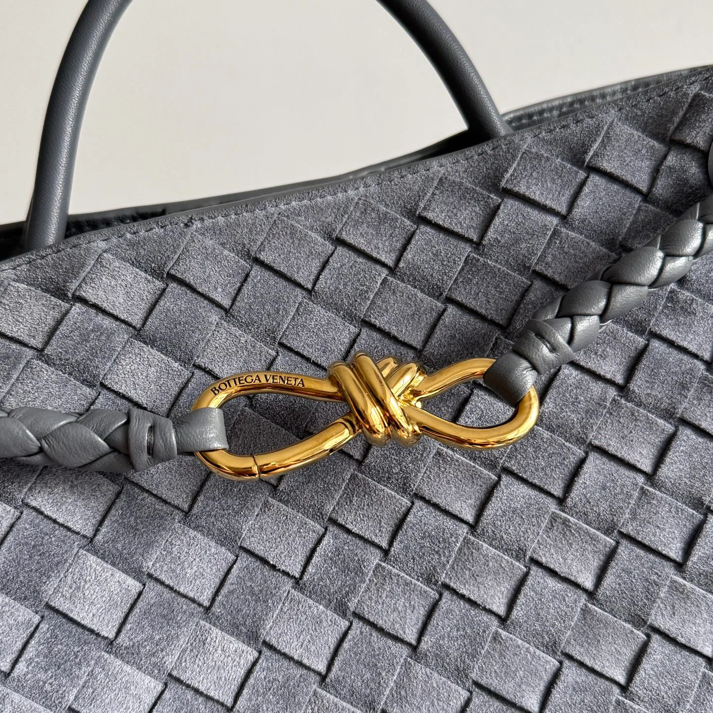 Классические Сумки Женские Bottega Veneta 16890025