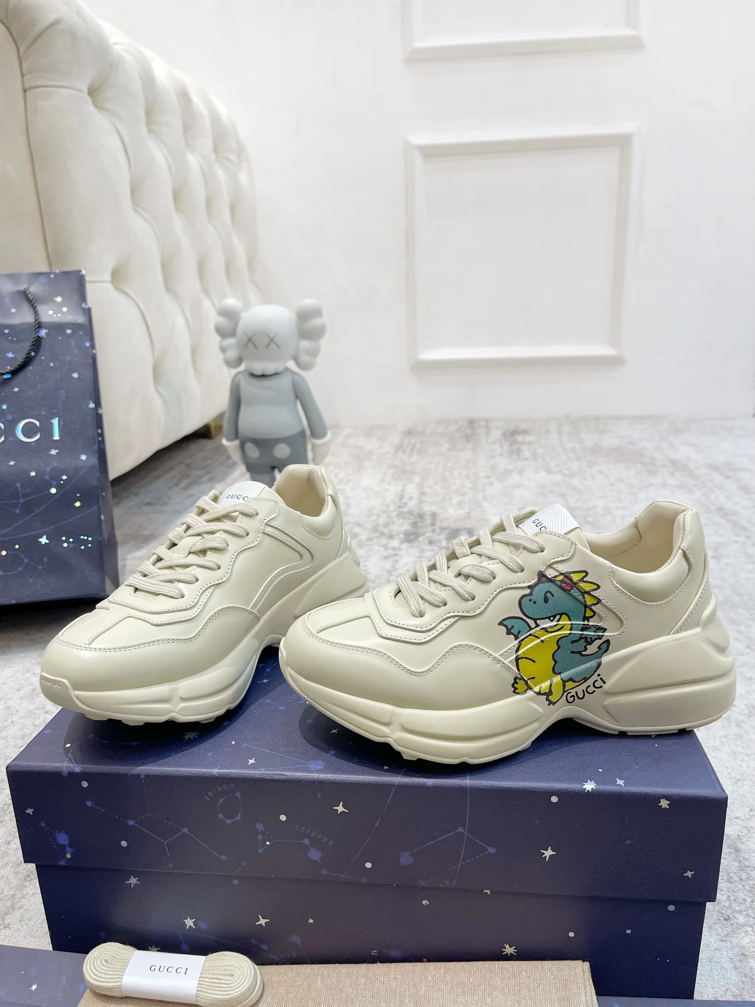 Кроссовки Женские Gucci 375863