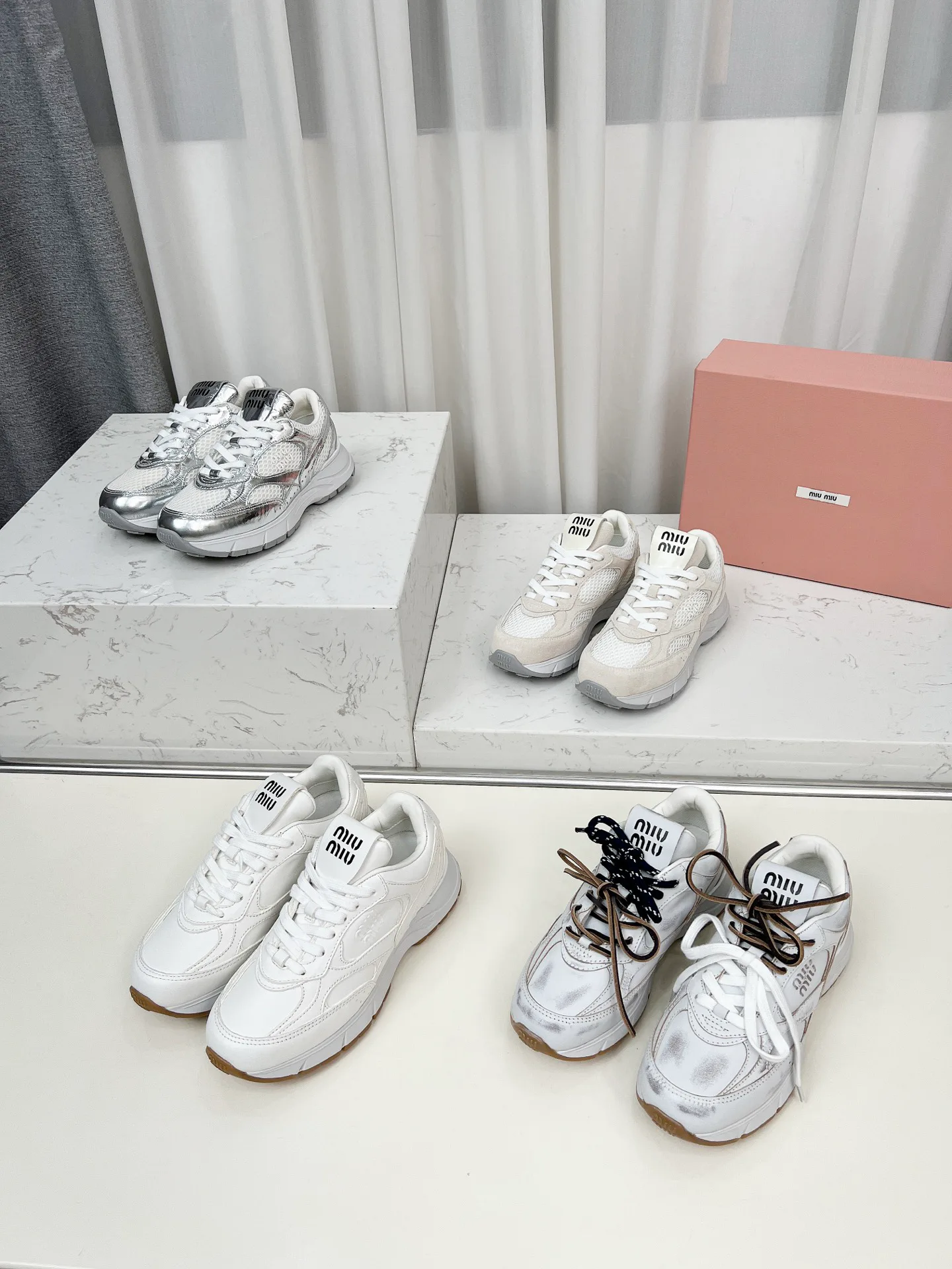 Кроссовки Женские Miu Miu 12799594