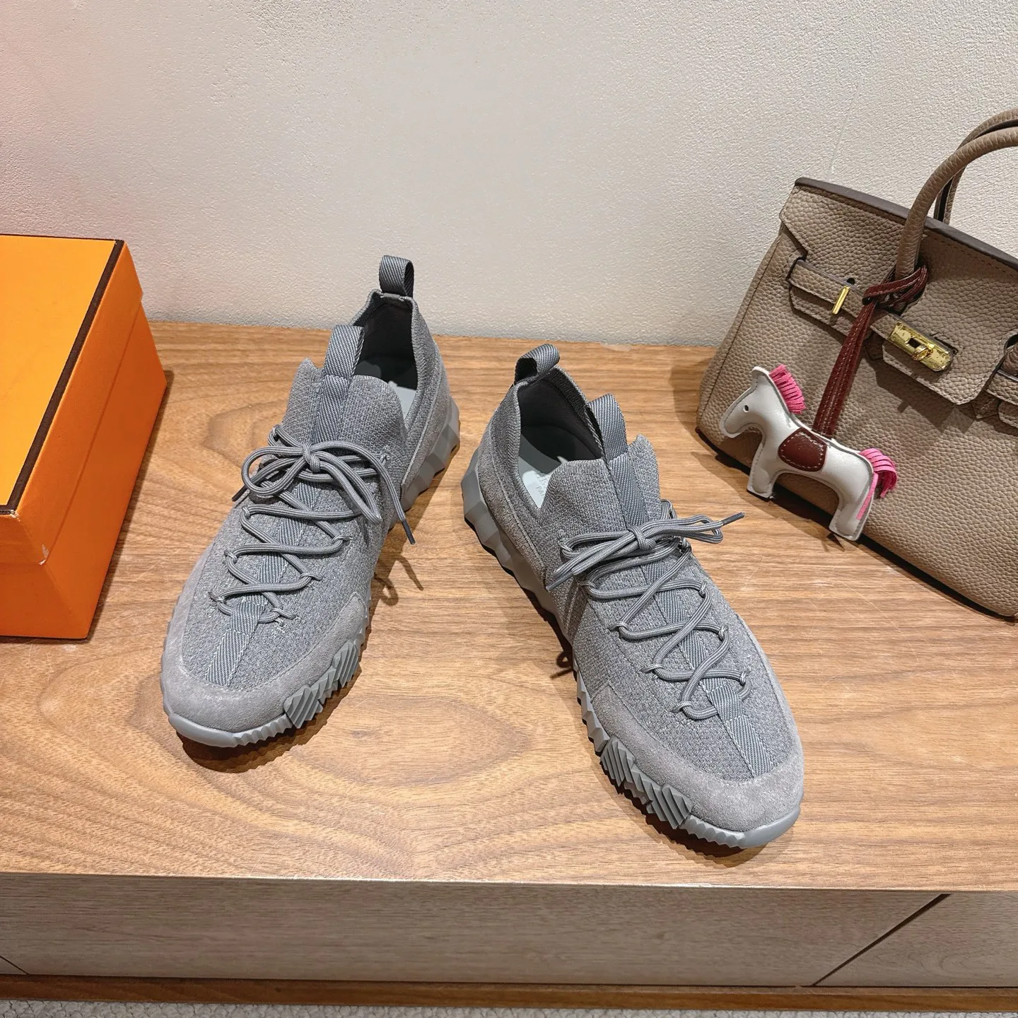 Кроссовки Женские Hermes 4852687