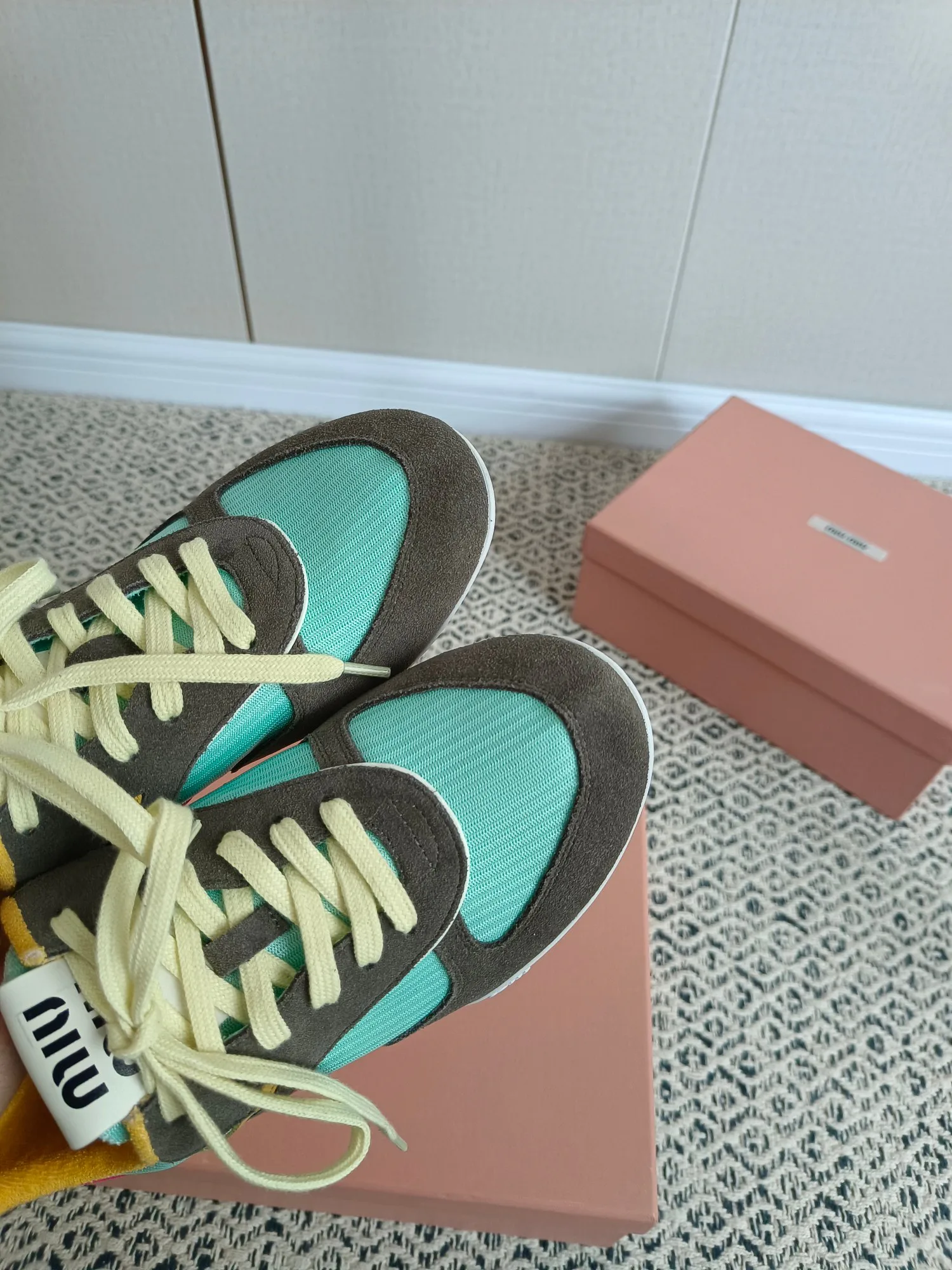 Кроссовки Женские Miu Miu 18273942