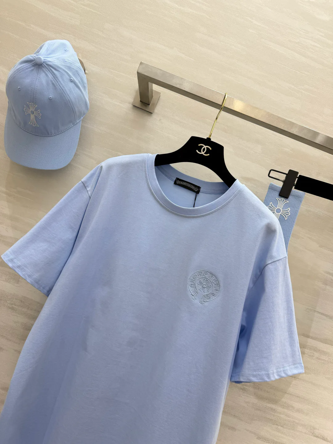 Футболки Женские Chrome Hearts 17388441