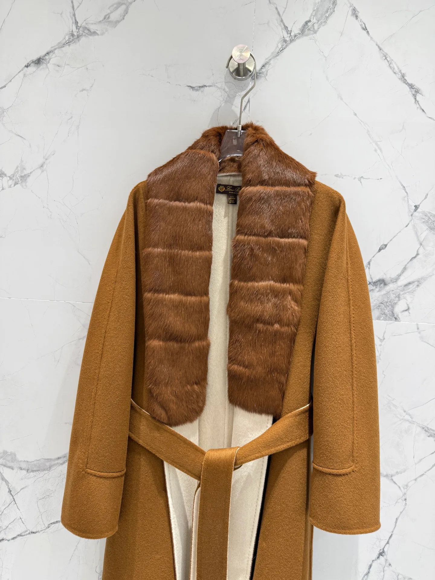 Пальто Женские Loro Piana 18872840