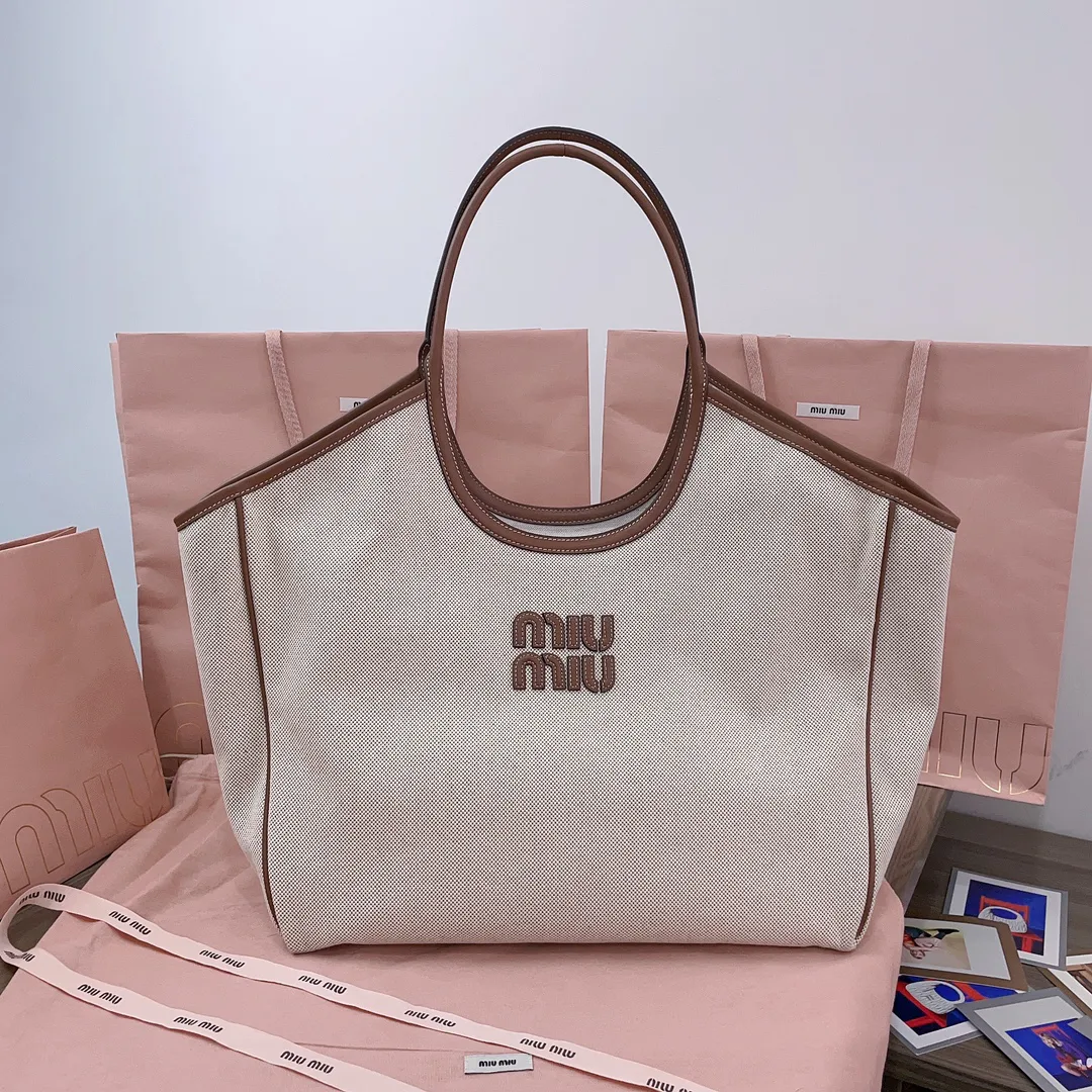Классические Сумки Женские Miu Miu 445152