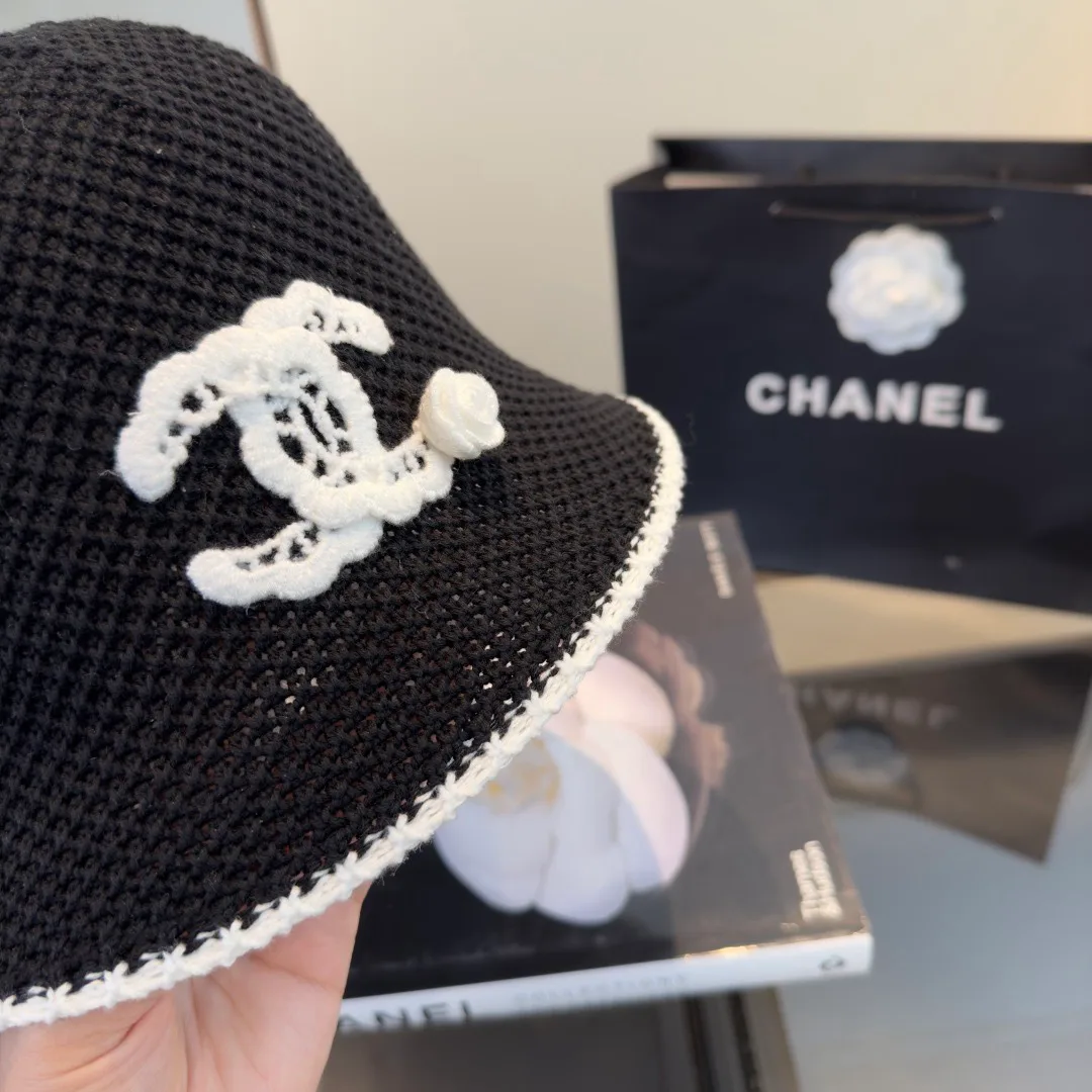 Головные Уборы Chanel 12349370