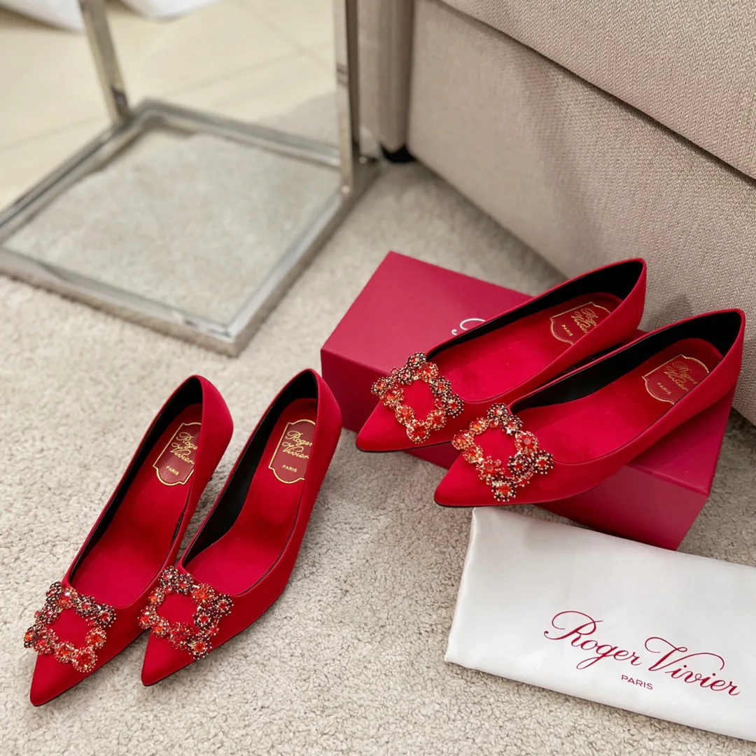 Туфли Женские Roger Vivier 19301459