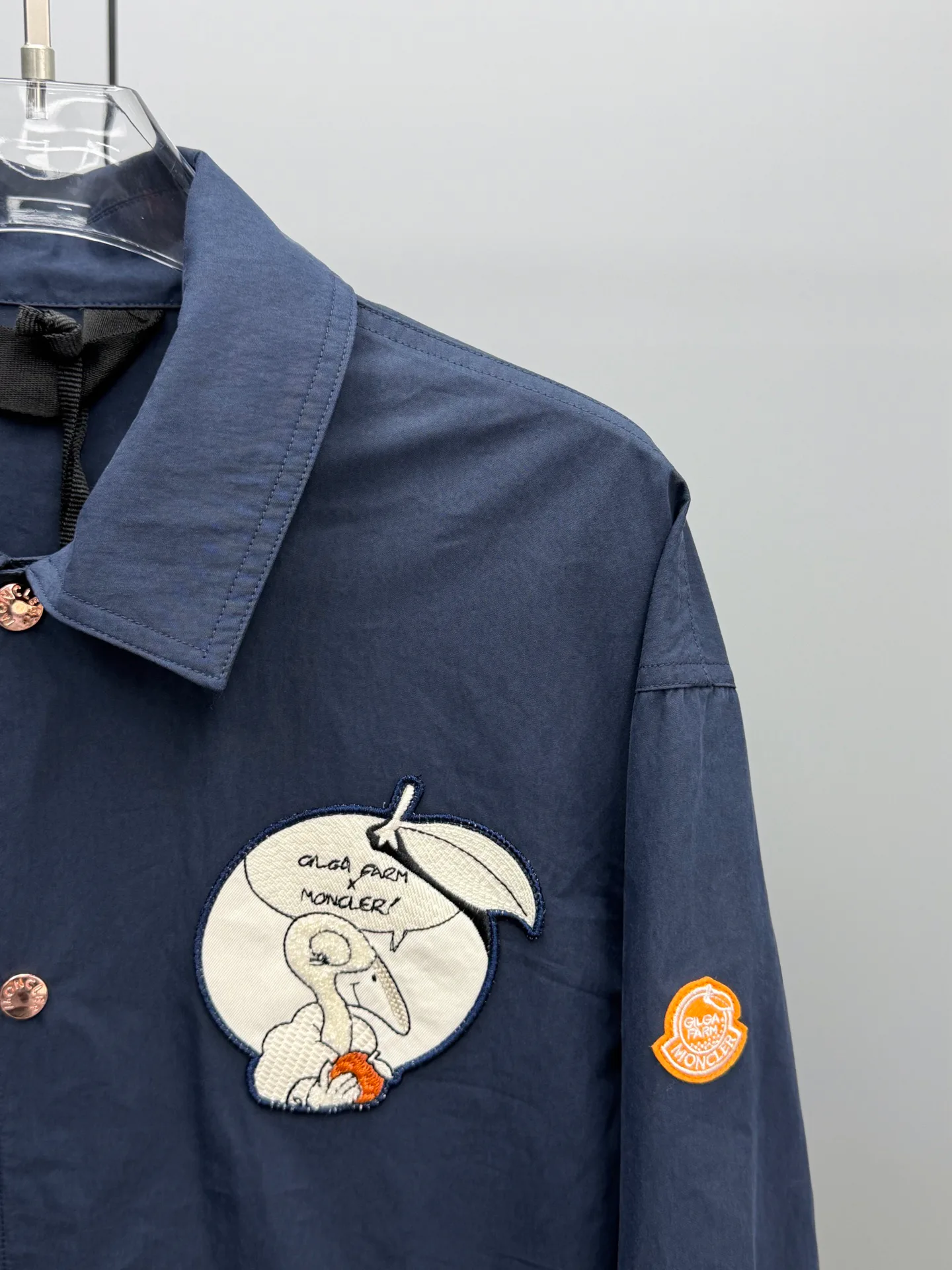 Рубашки Женские Moncler 11201584