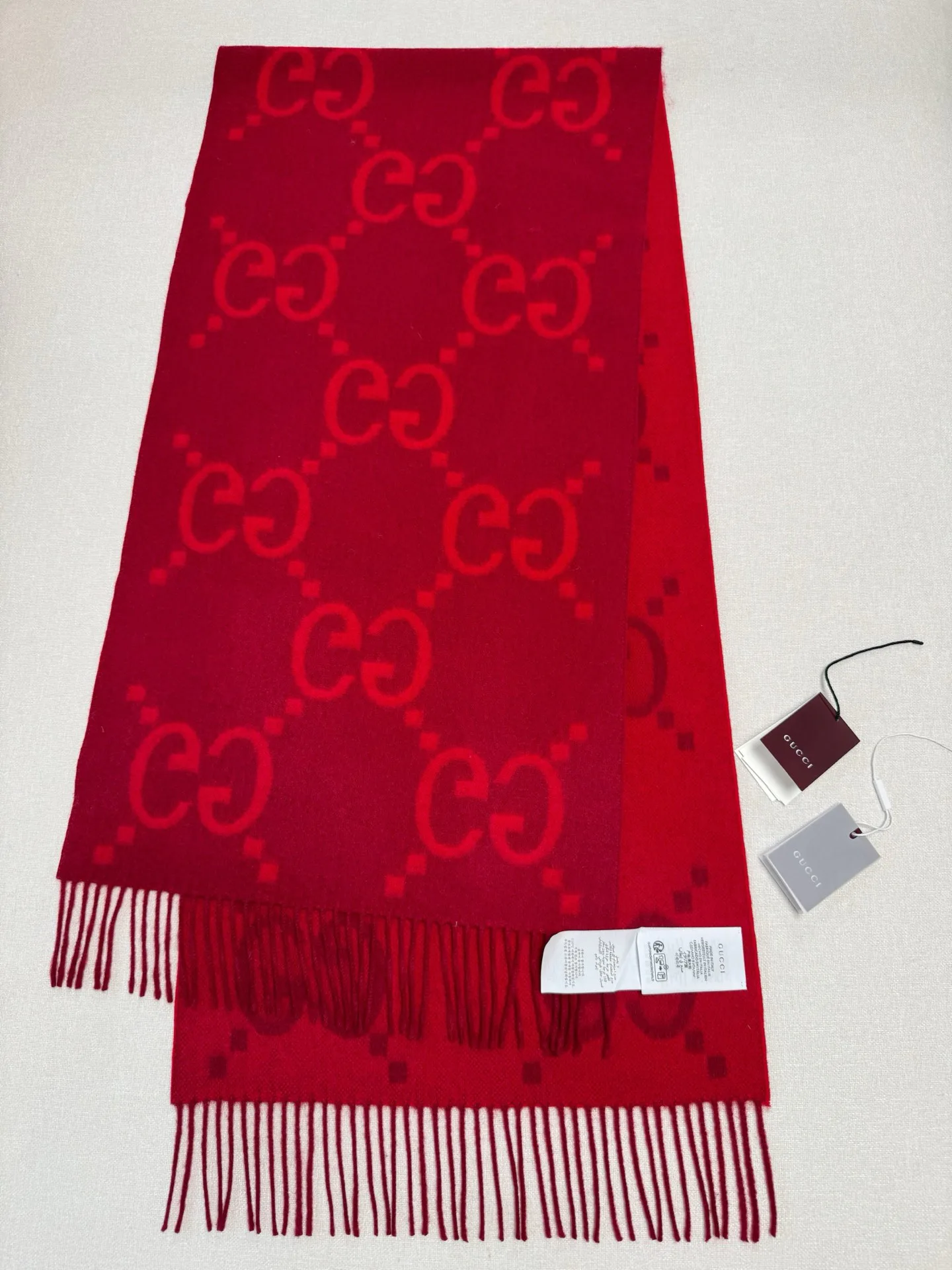 Шарфы Gucci 17882816