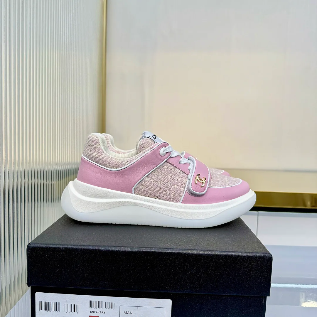 Кроссовки Женские Chanel 11602298