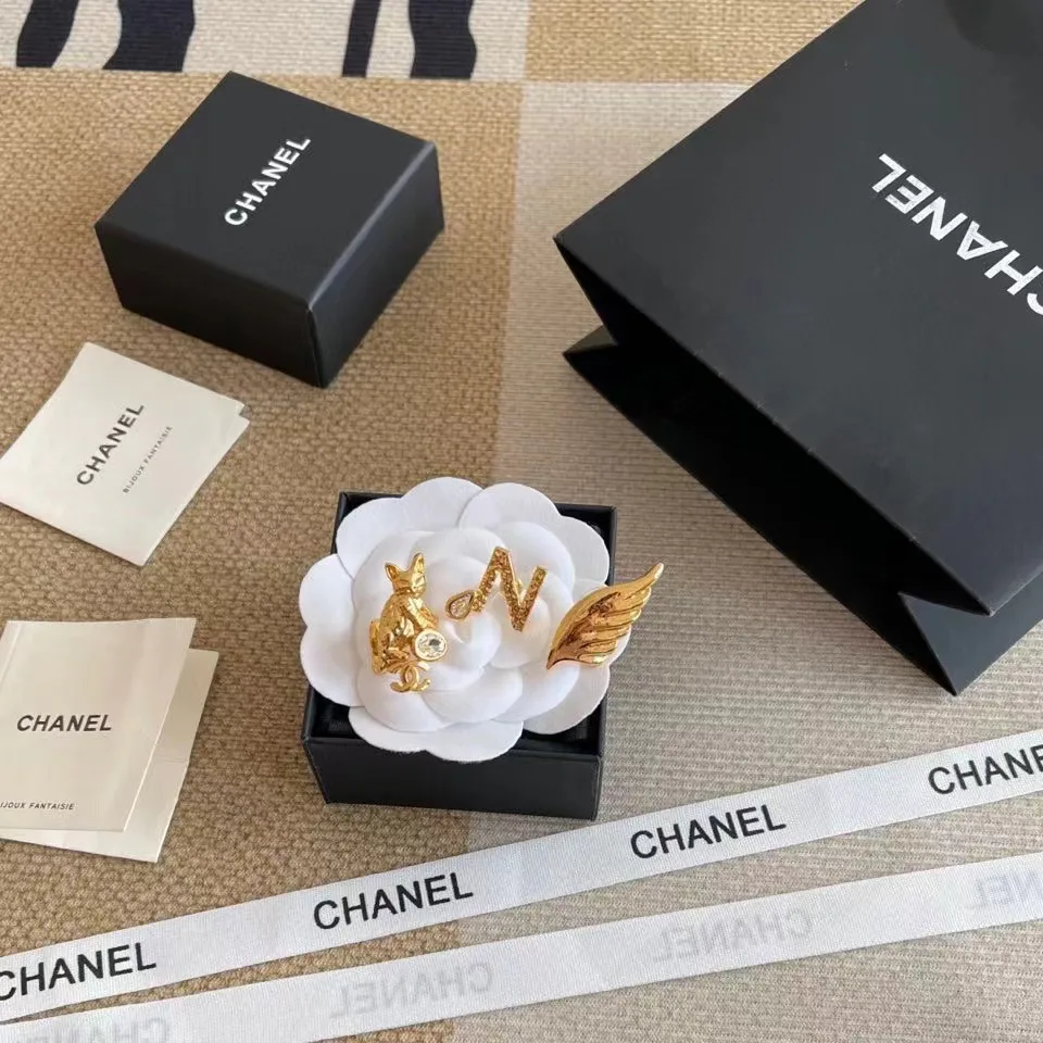 Бижутерия Chanel 1302312