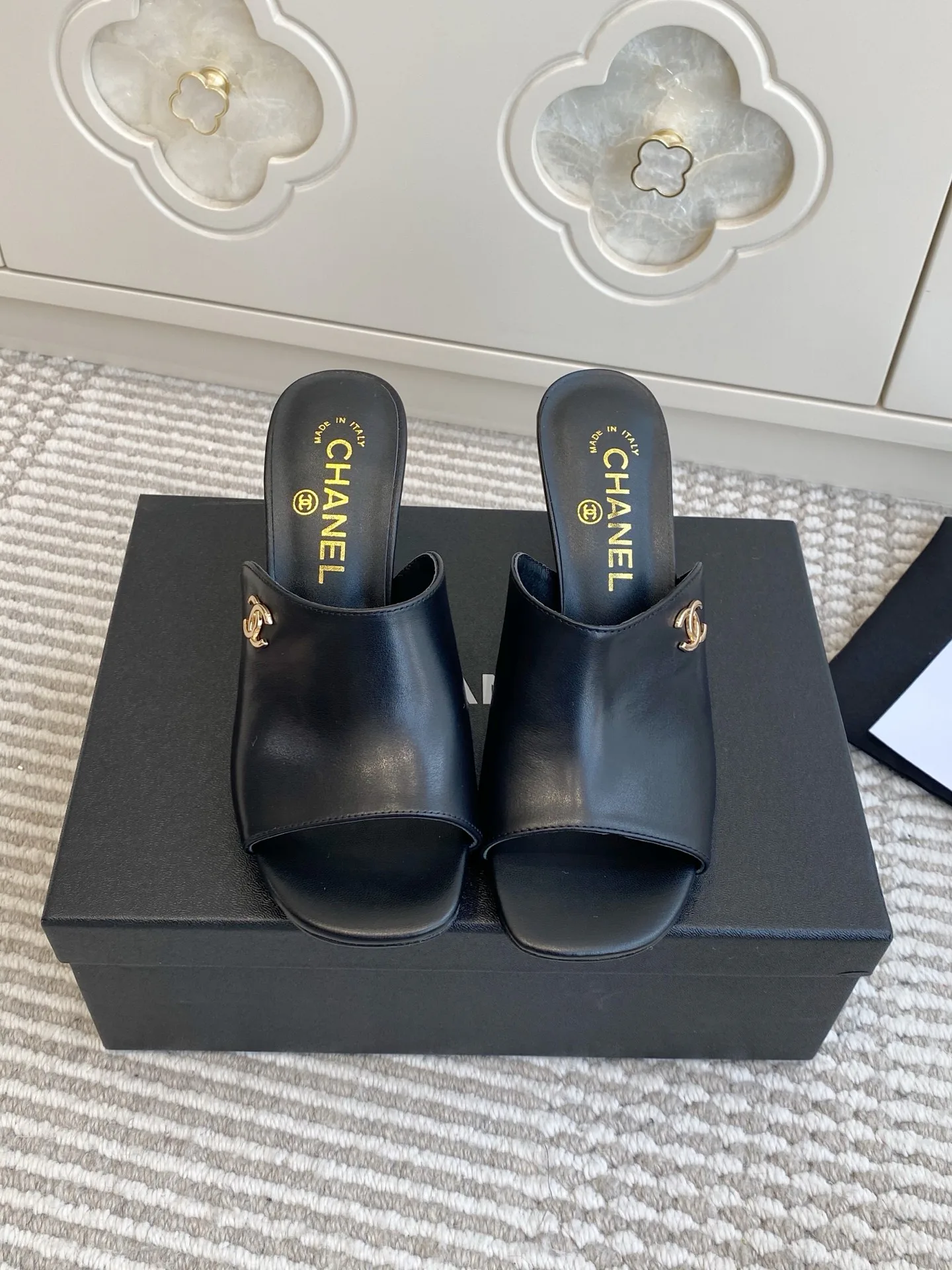 Босоножки Женские Chanel 3674773