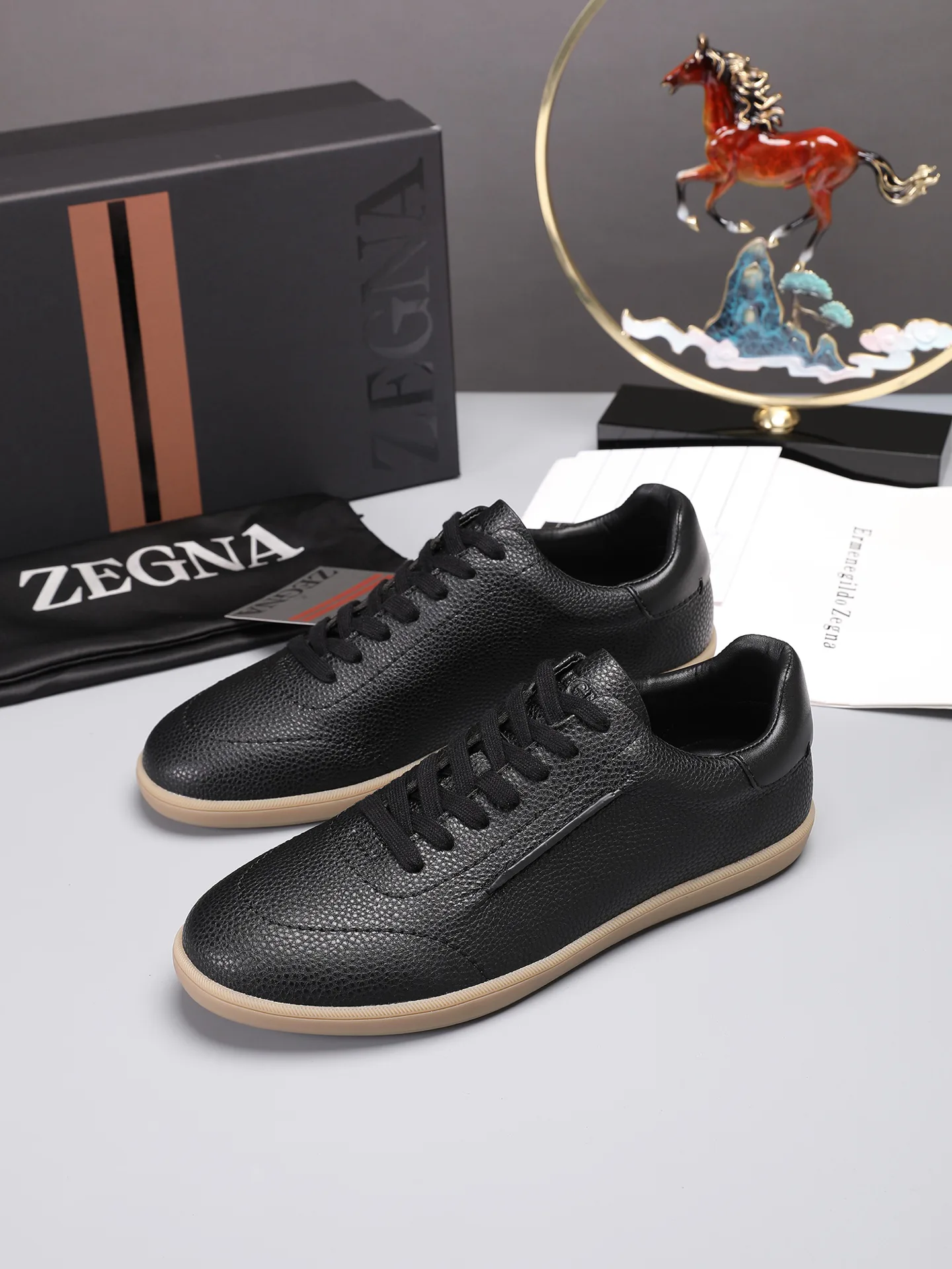 Кроссовки Мужские Zegna 18265235