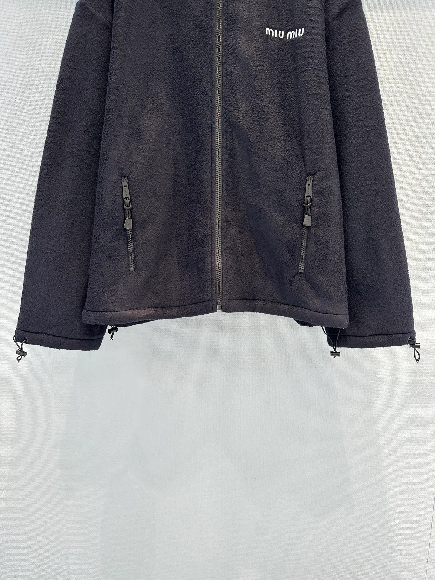 Куртки И Пуховики Женские Miu Miu 18349395