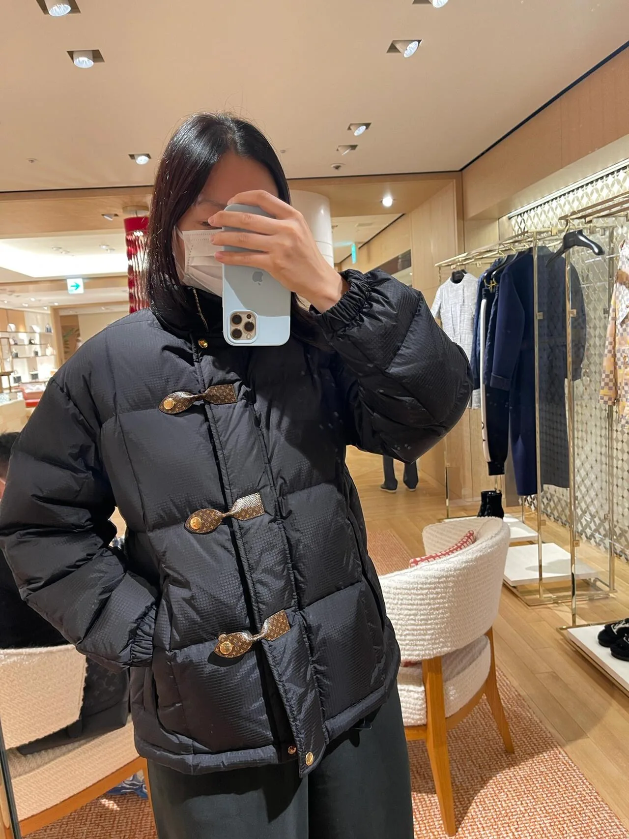 Куртки И Пуховики Женские Louis Vuitton 5929125