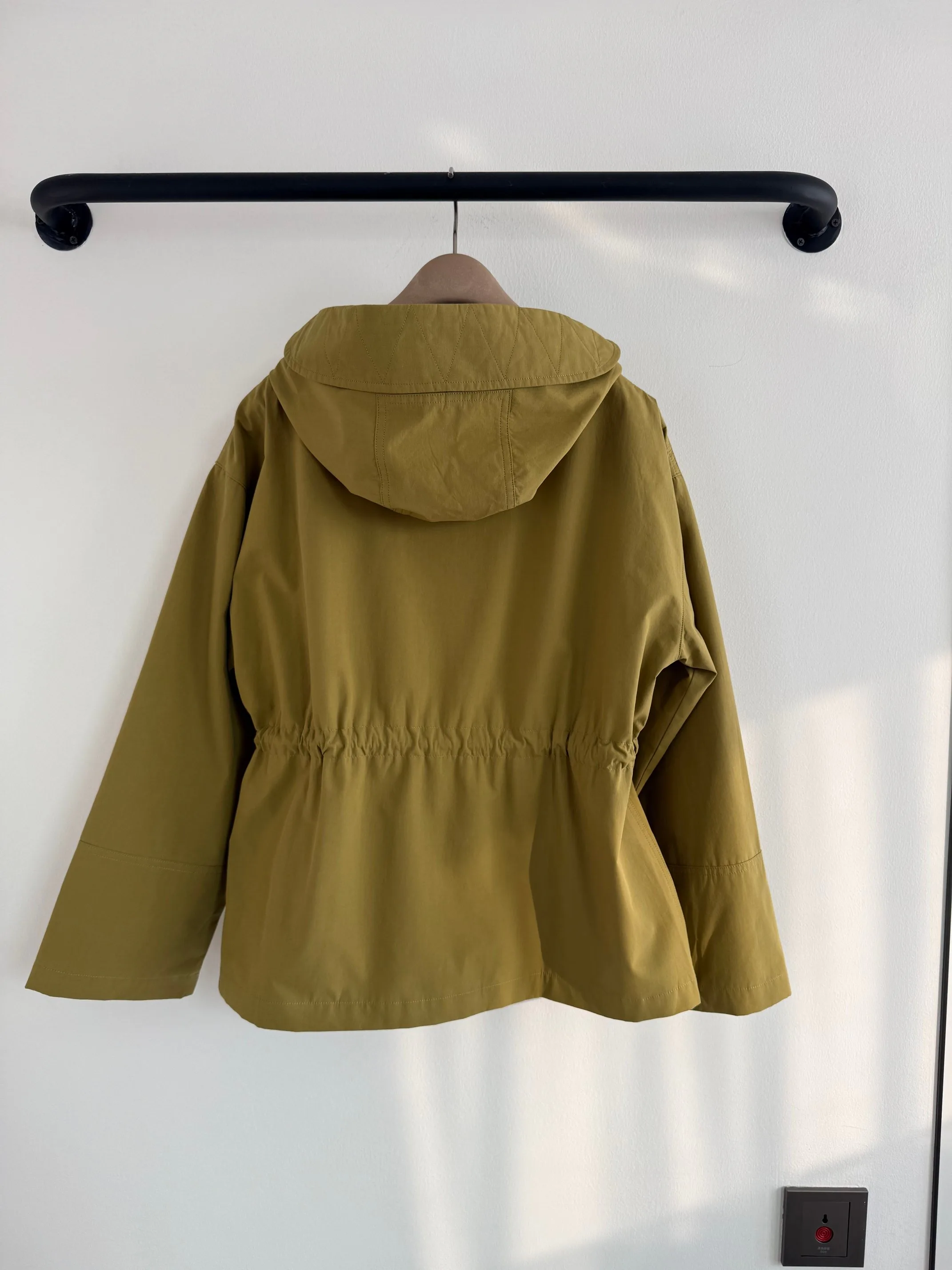 Куртки И Пуховики Женские Burberry 11251410