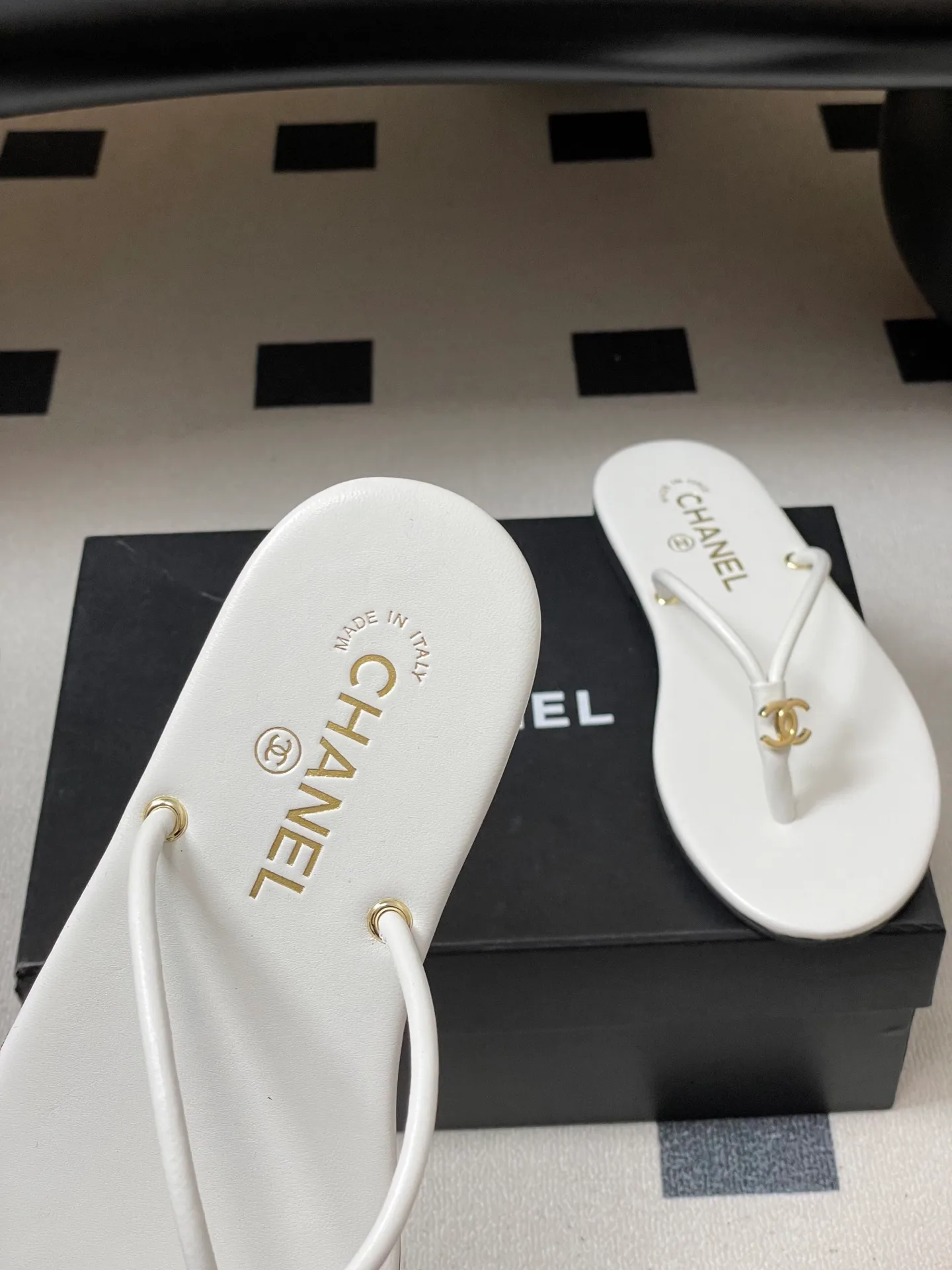 Шлепанцы Женские Chanel 11886475