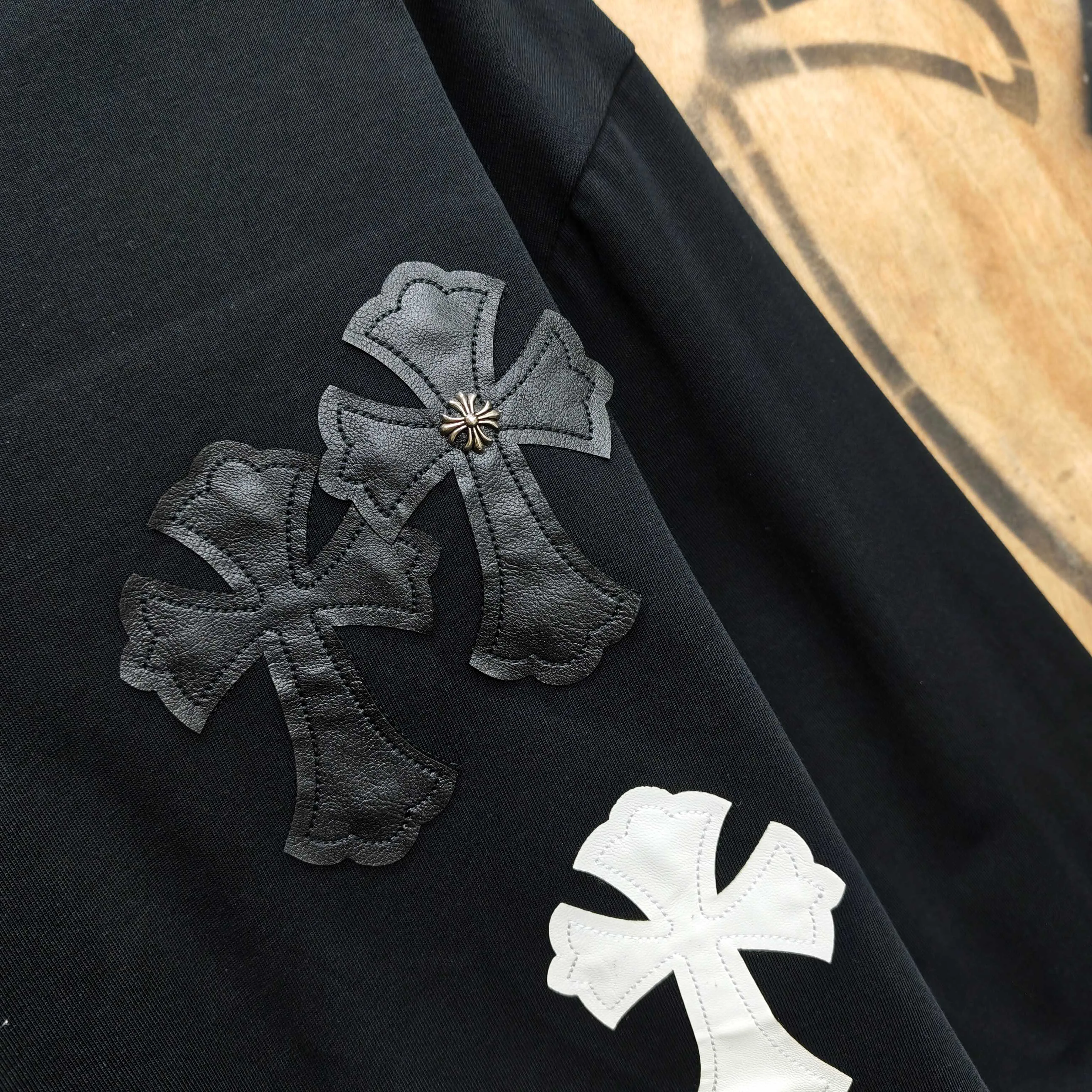 Лонгсливы Мужские Chrome Hearts 13311033