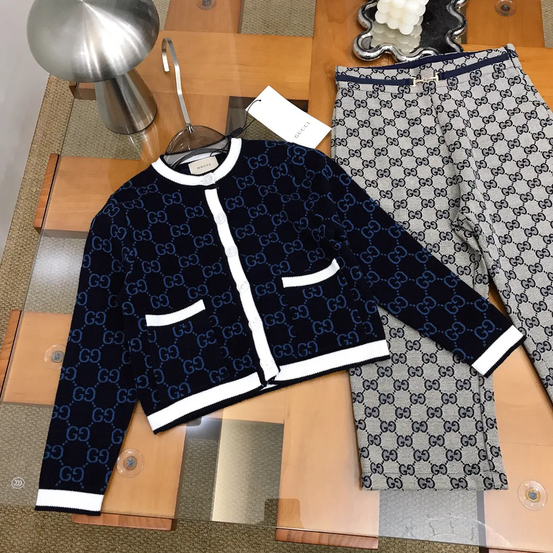 Джемперы И Свитеры Женские Gucci 19363668