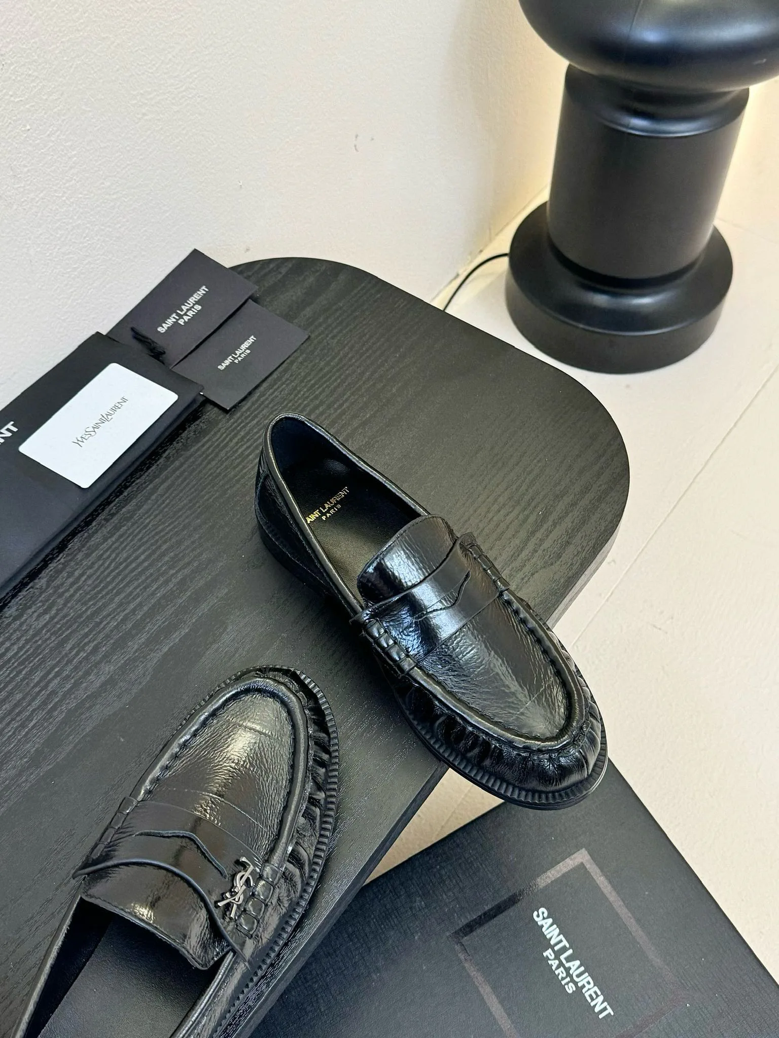 Лоферы Женские Saint Laurent 80666