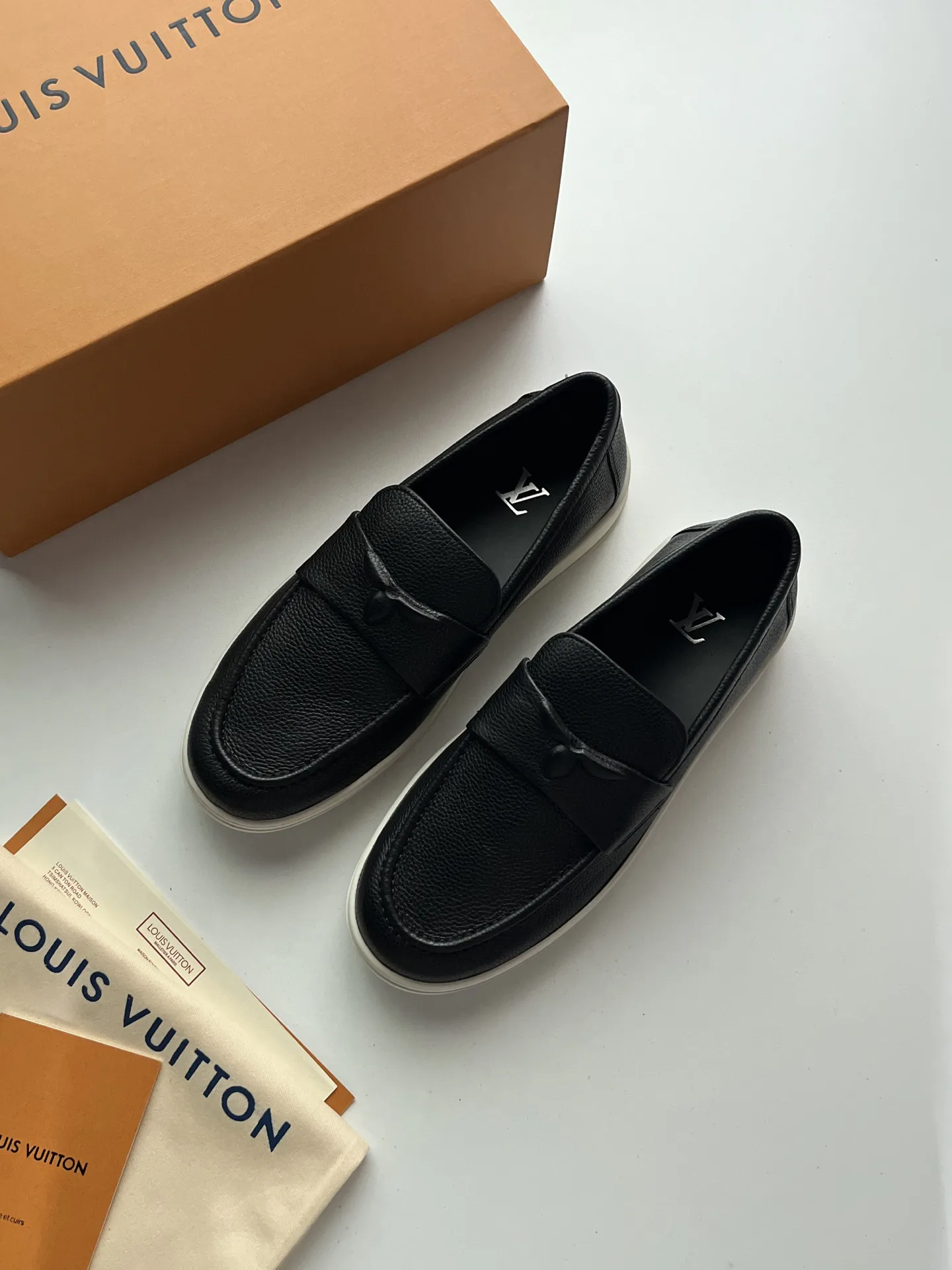 Лоферы И Туфли Мужские Louis Vuitton 17954808