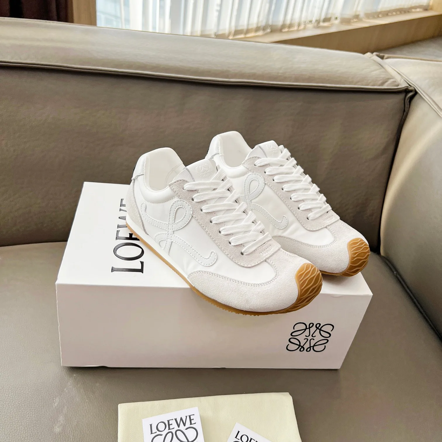 Кроссовки Женские Loewe 36030