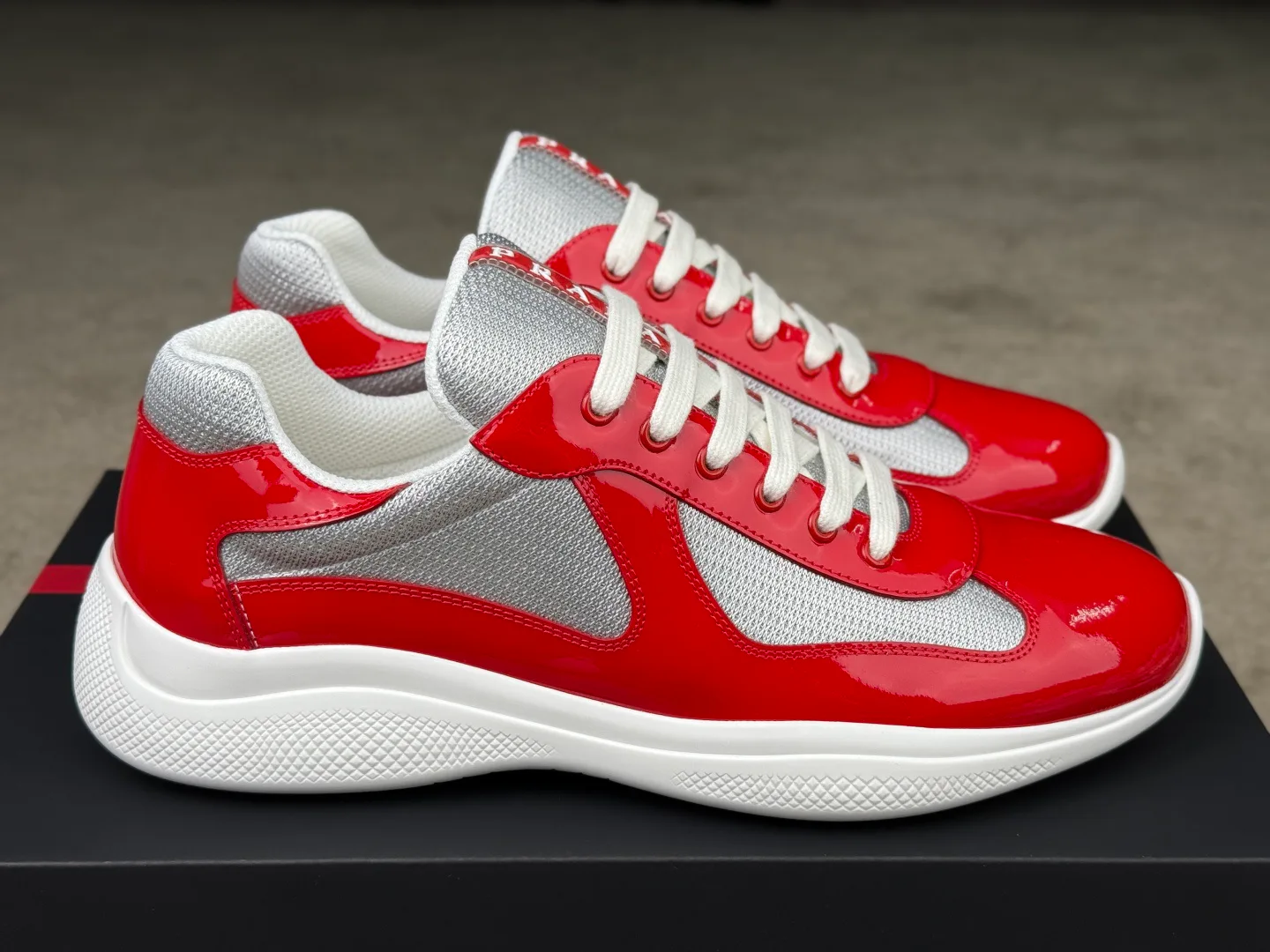 Кроссовки Женские Prada 12730863