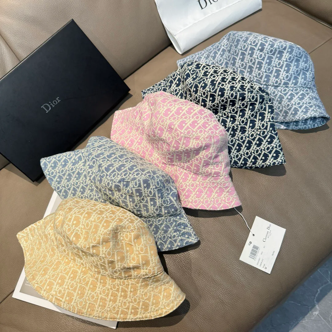 Головные Уборы Christian Dior 11529636