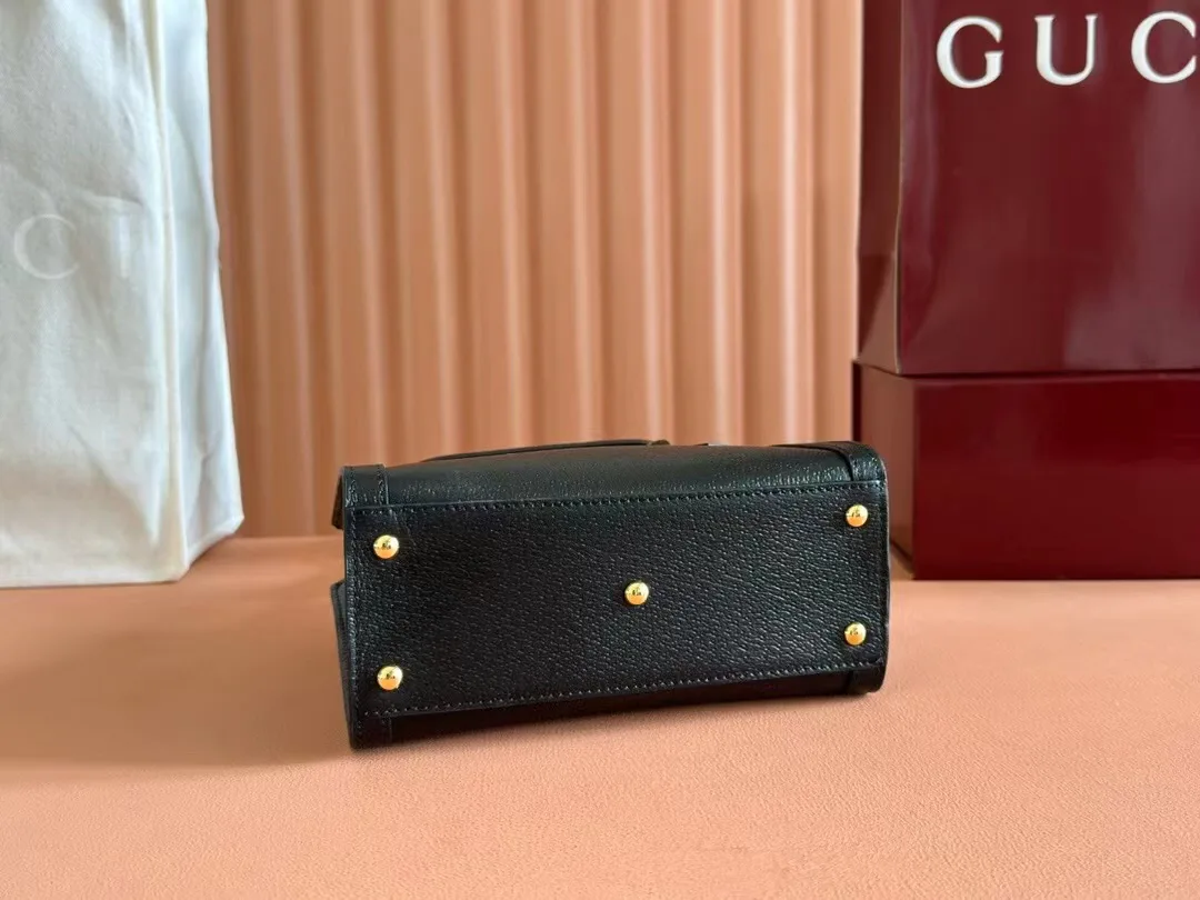 Классические Сумки Женские Gucci 11336074
