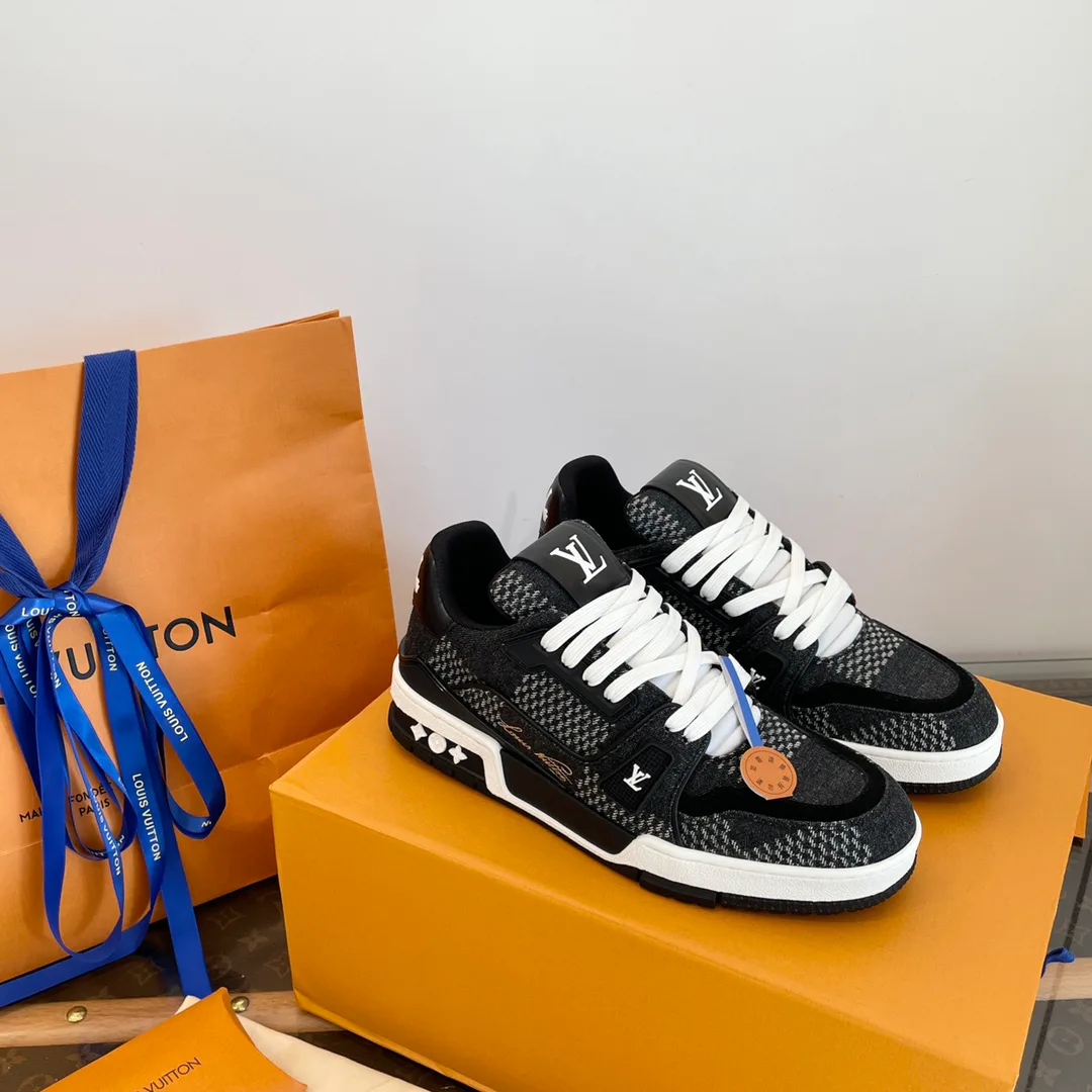 Кроссовки Женские Louis Vuitton 3483470