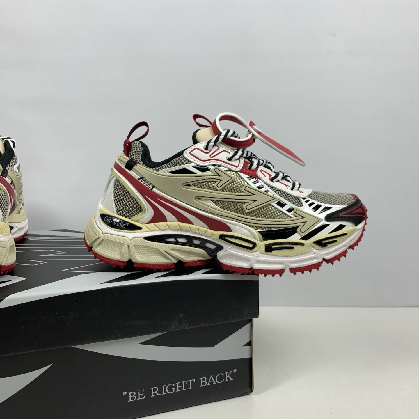 Кроссовки Женские Off-White 1893510