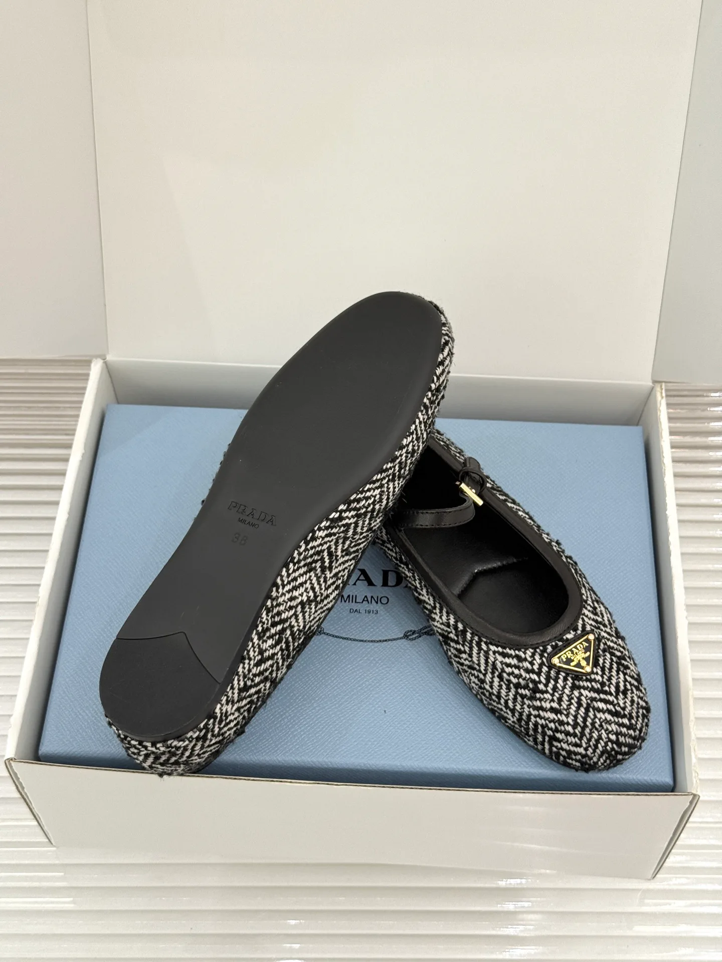 Туфли Женские Prada 18432691