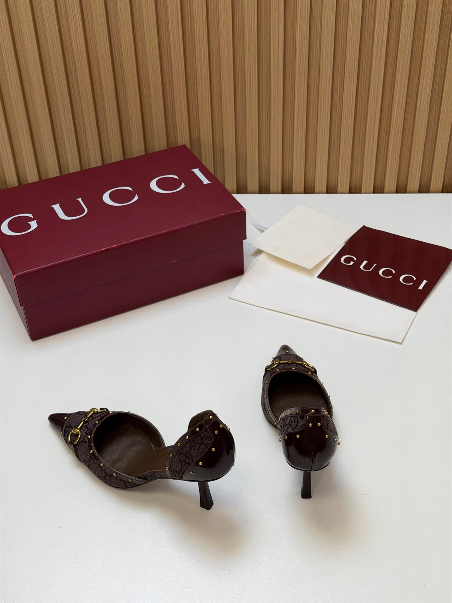 Туфли Женские Gucci 17631684