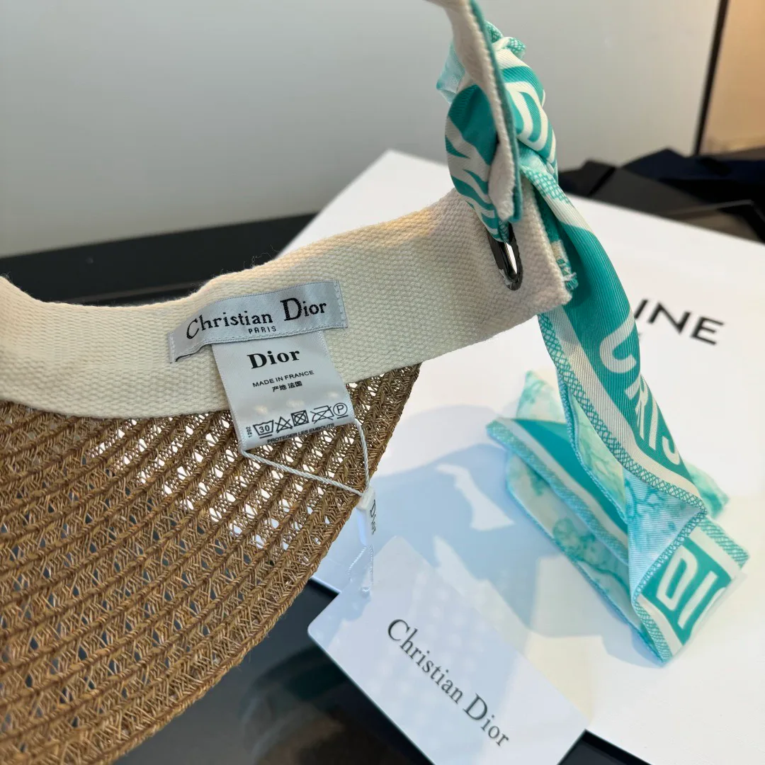 Головные Уборы Christian Dior 11633260