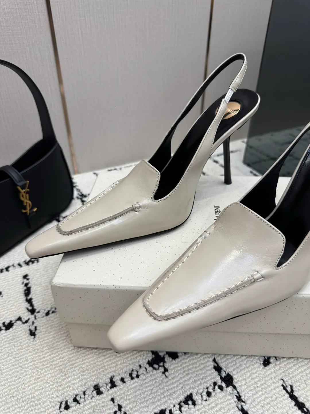 Туфли Женские Saint Laurent 18237763