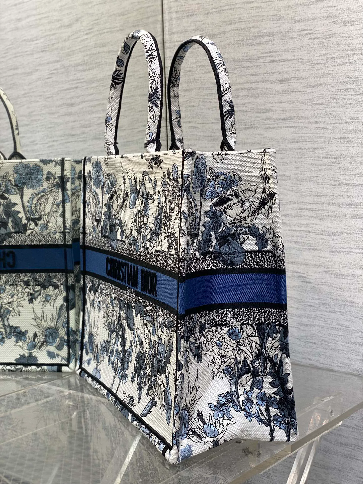 Классические Сумки Женские Christian Dior 13227200