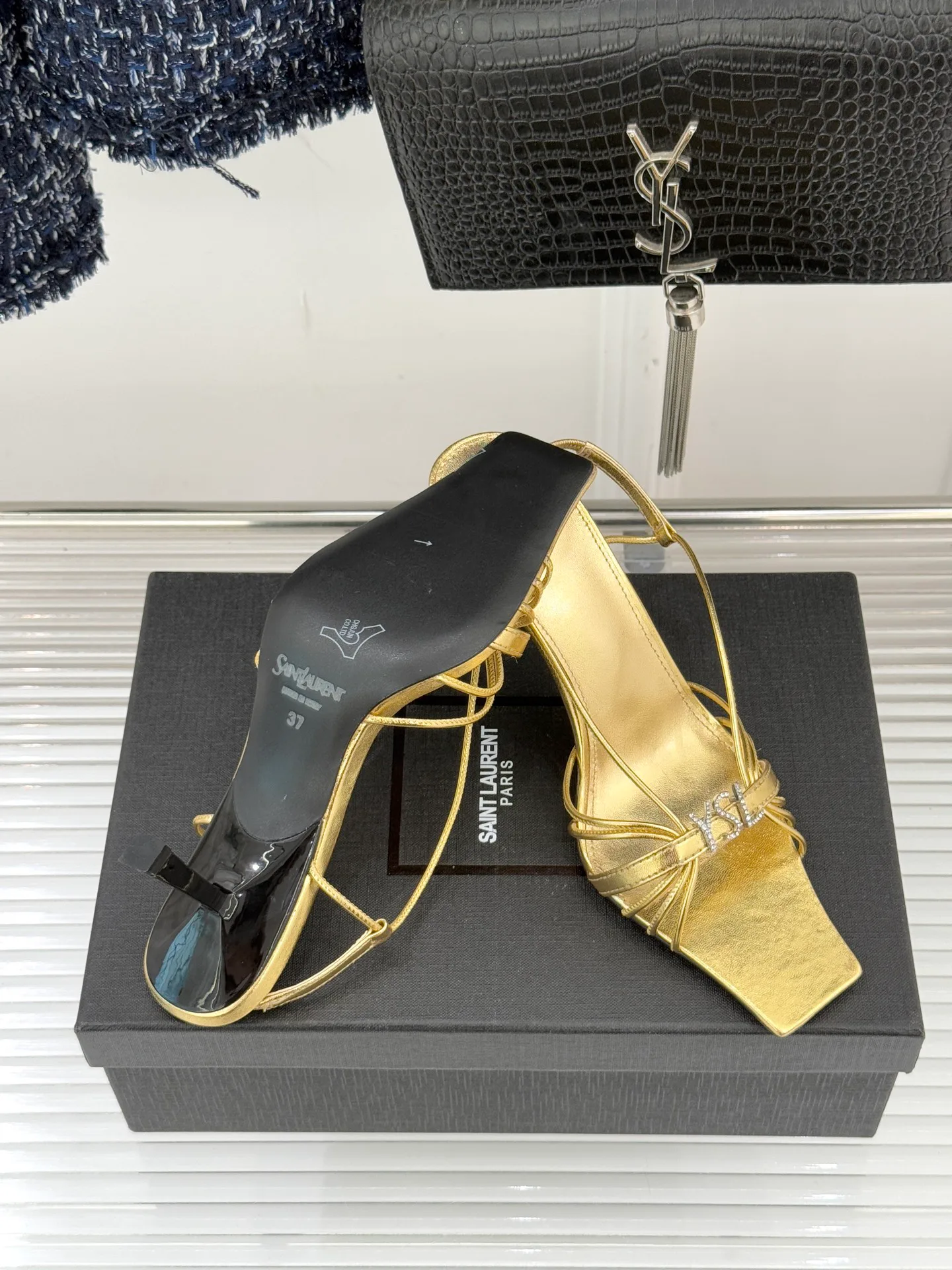 Босоножки Женские Saint Laurent 14148363