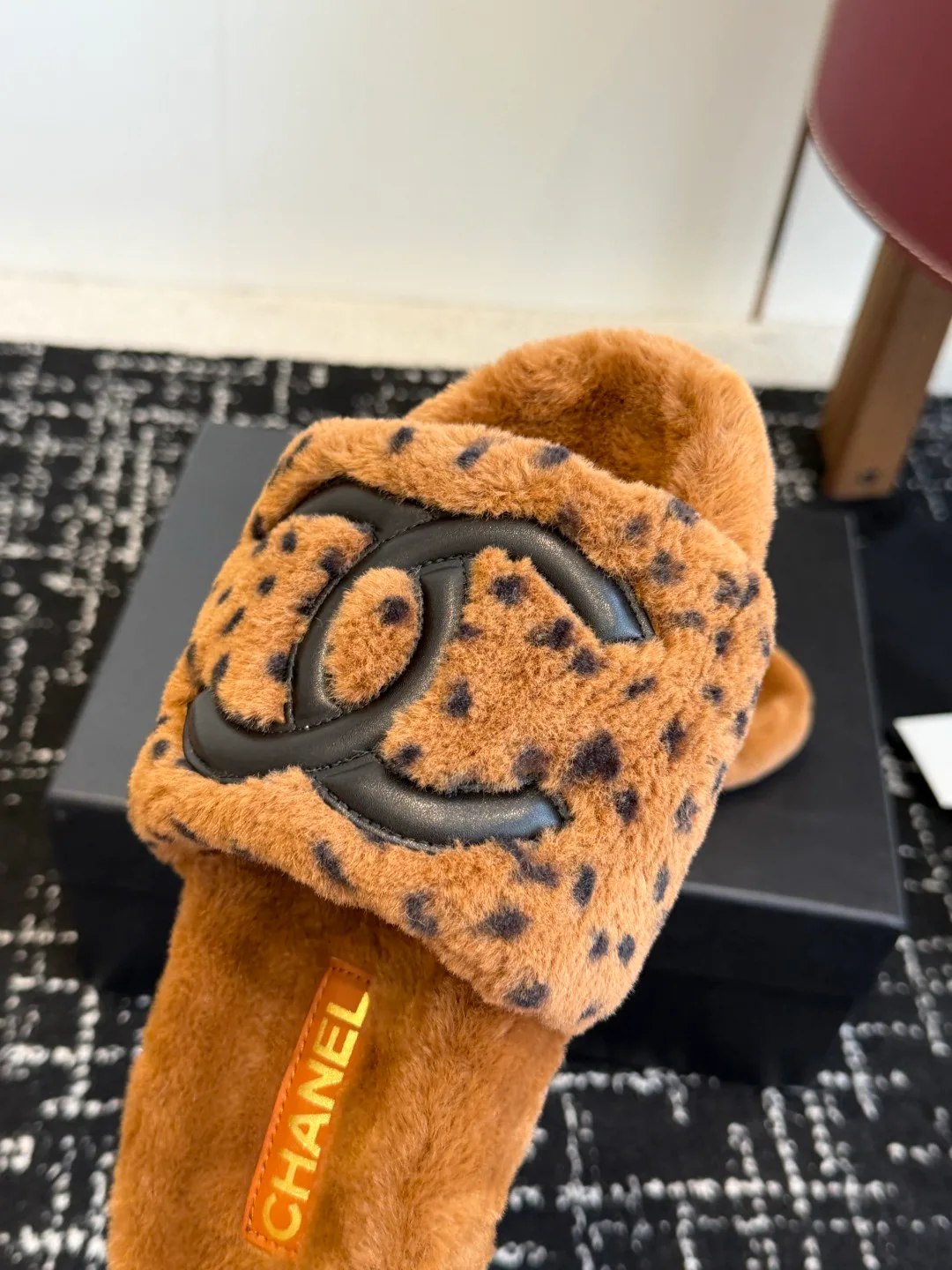 Тапочки Женские Chanel 18053853