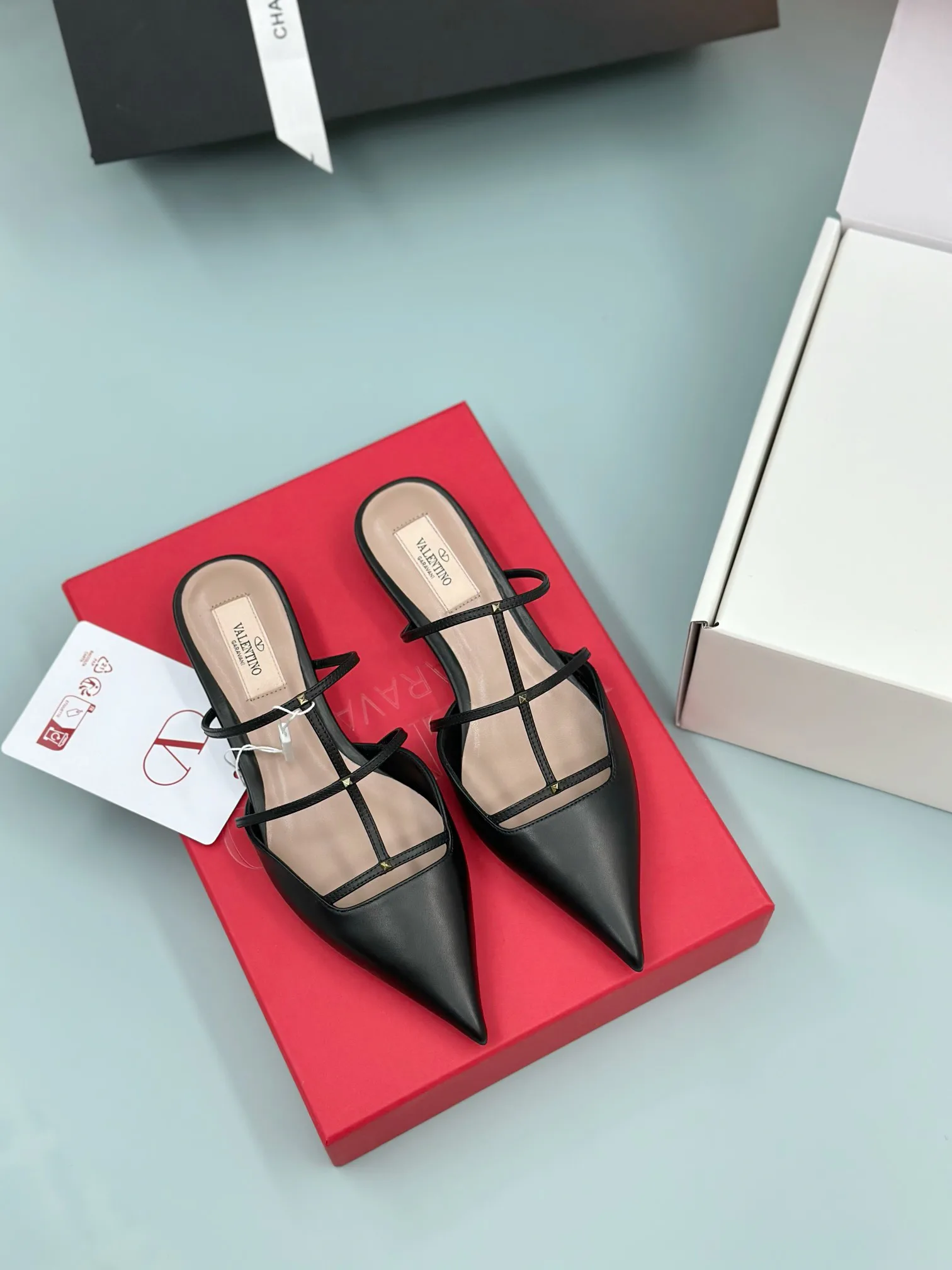 Сандалии Женские Valentino 10682742