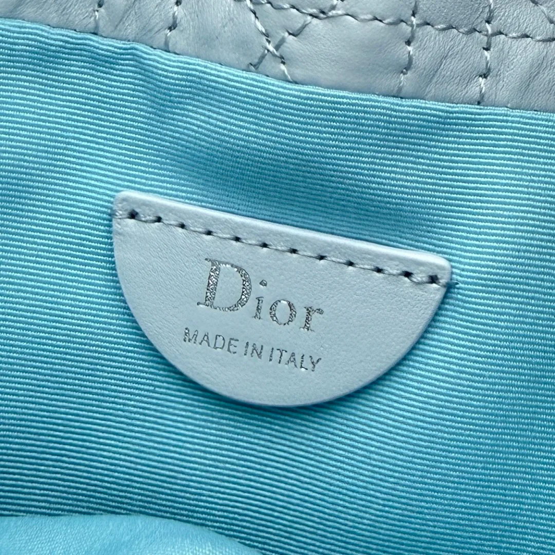 Классические Сумки Женские Christian Dior 12594813